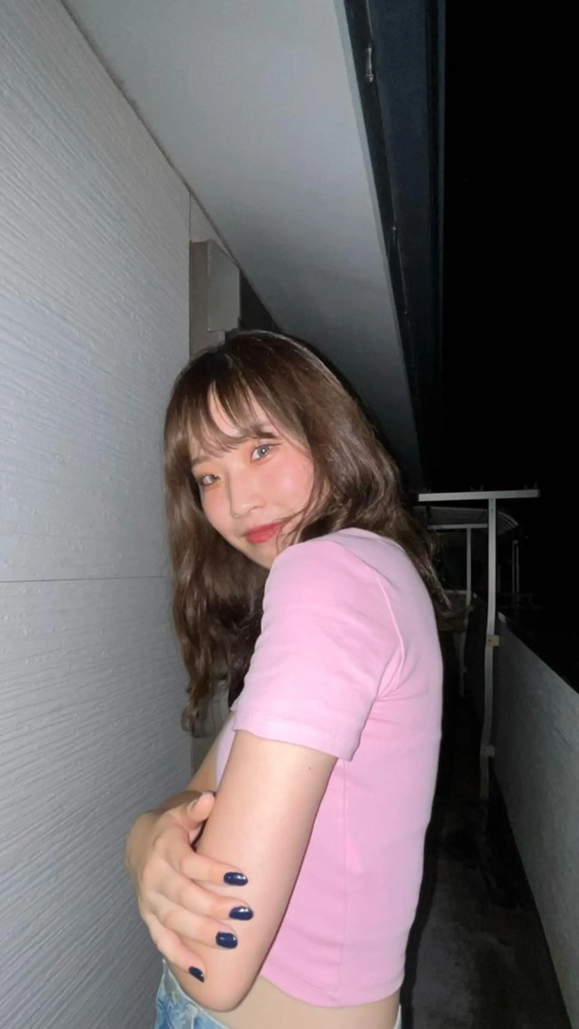 カラー YUI／レイヤー カット/透明感カラーのヘアスタイル