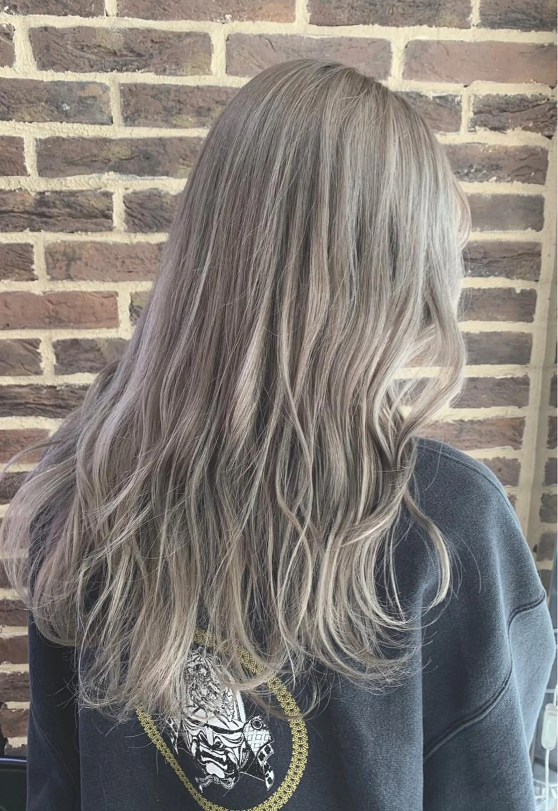 ロング ヘアカラー トリートメント 韓国ヘア🦋 MIYUのヘアスタイル