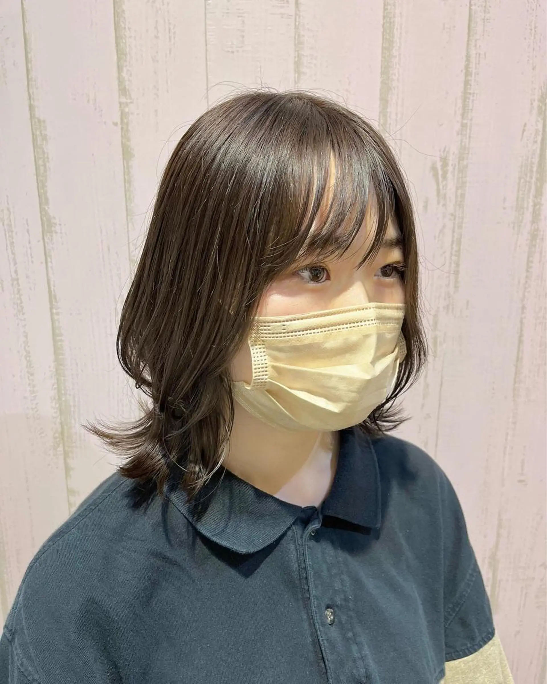 ミディアム カラー グレージュ ミルクティーグレージュ くびれヘア ウルフカット 髪質改善☆ 縮毛矯正miyuのヘアスタイル