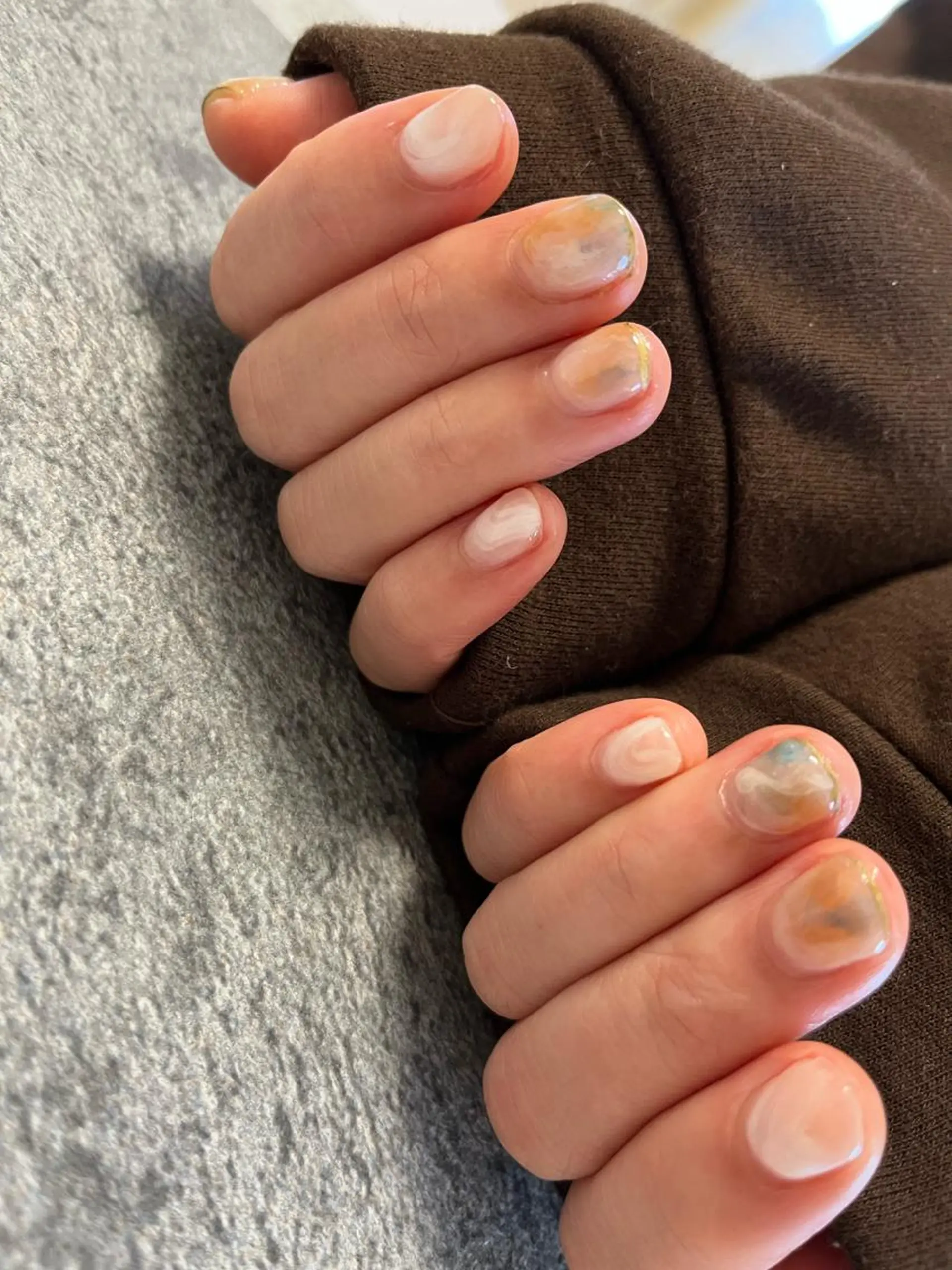 ネイル ニュアンスネイル 竹内 知佐美のネイルデザイン