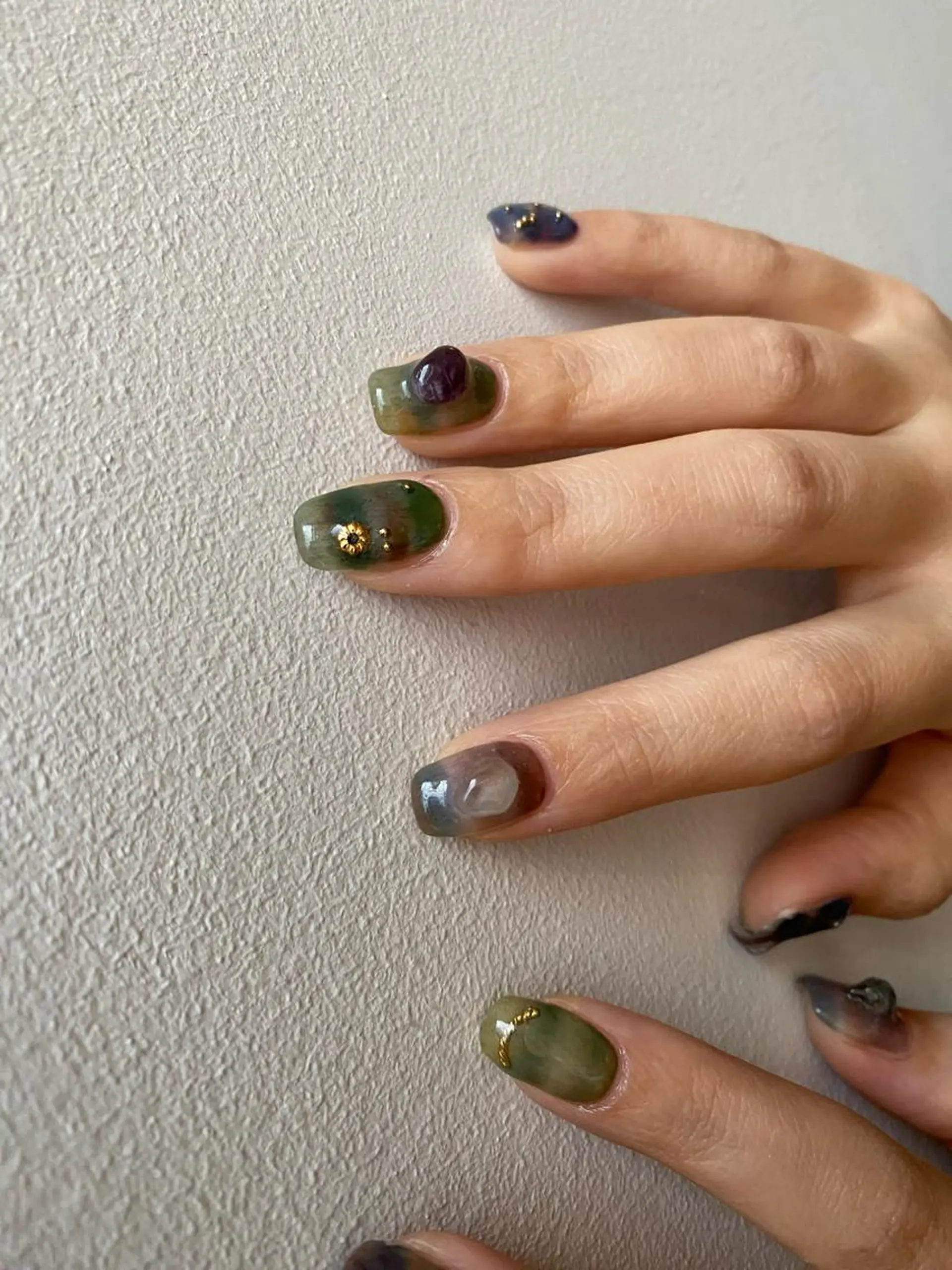 ネイル ニュアンスネイル 春ネイル ハンドネイル 草加ニュアンスネイル 🌚hersのネイルデザイン