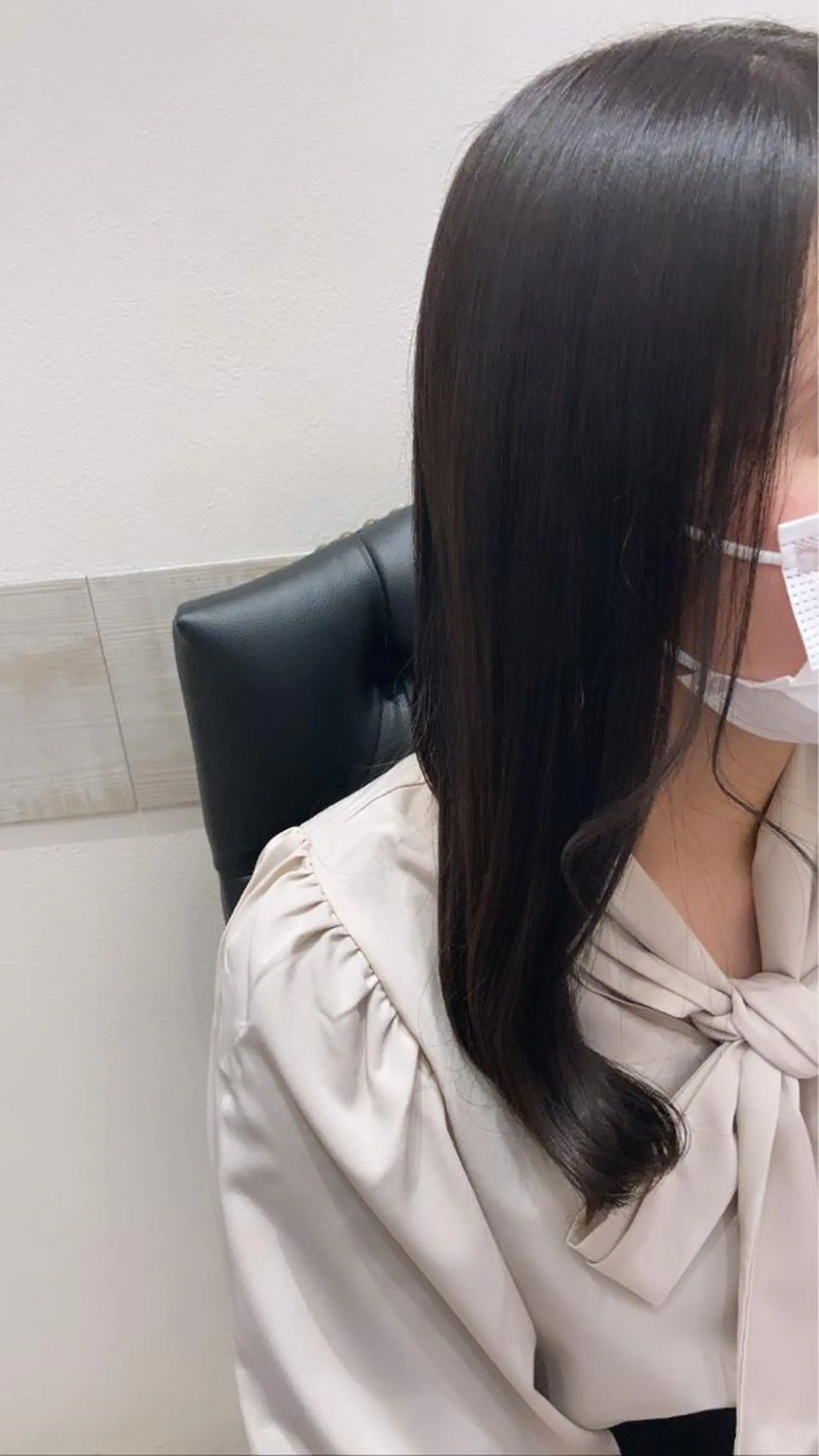 ロング カラー 佐藤 睦月のヘアスタイル