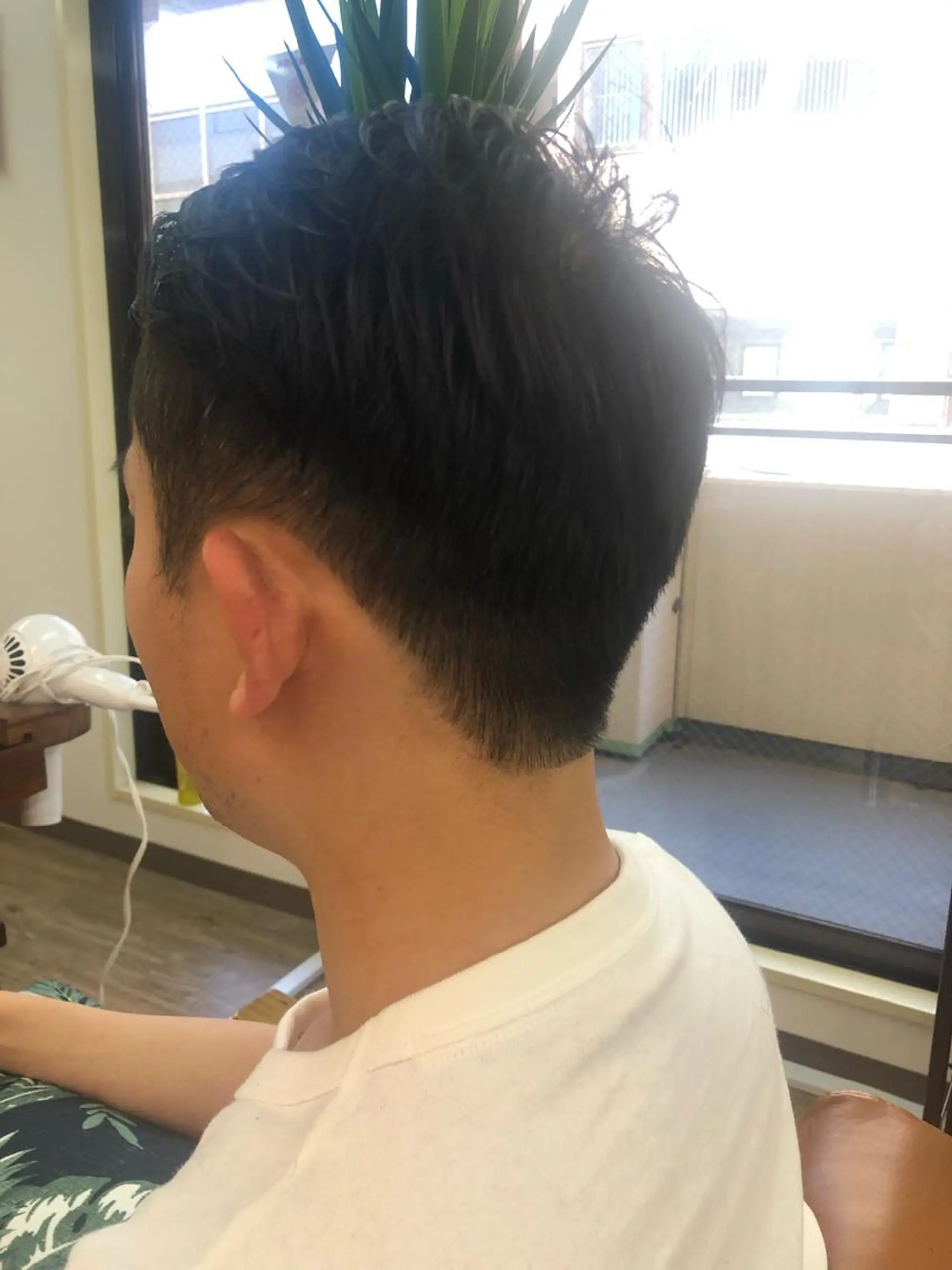 ショート 髪質改善ayame 横山諒のヘアスタイル