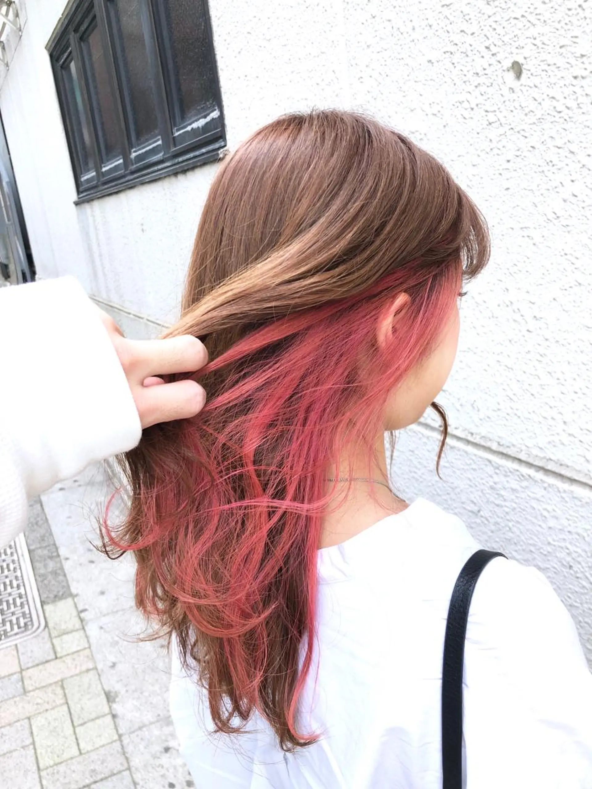 ロング カラー ブリーチ ケアブリーチ インナーカラー 100%髪質改善特化 TRUNSのヘアスタイル