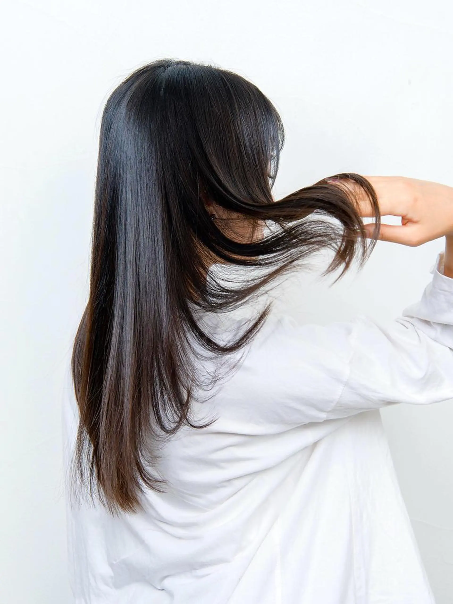 ロング 乳井 悠香のヘアスタイル