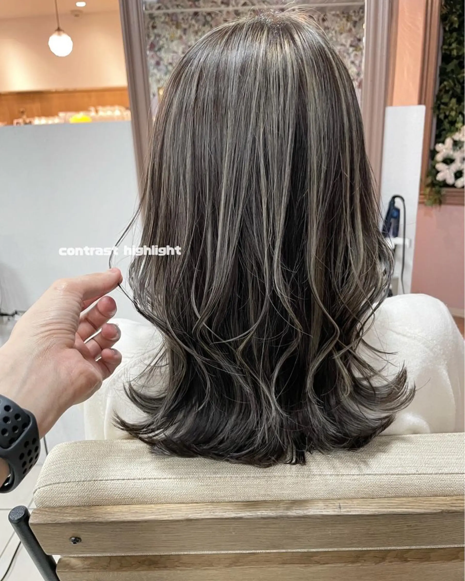 ロング Saako/髪質改善 /耳つぼジュエリーのヘアスタイル