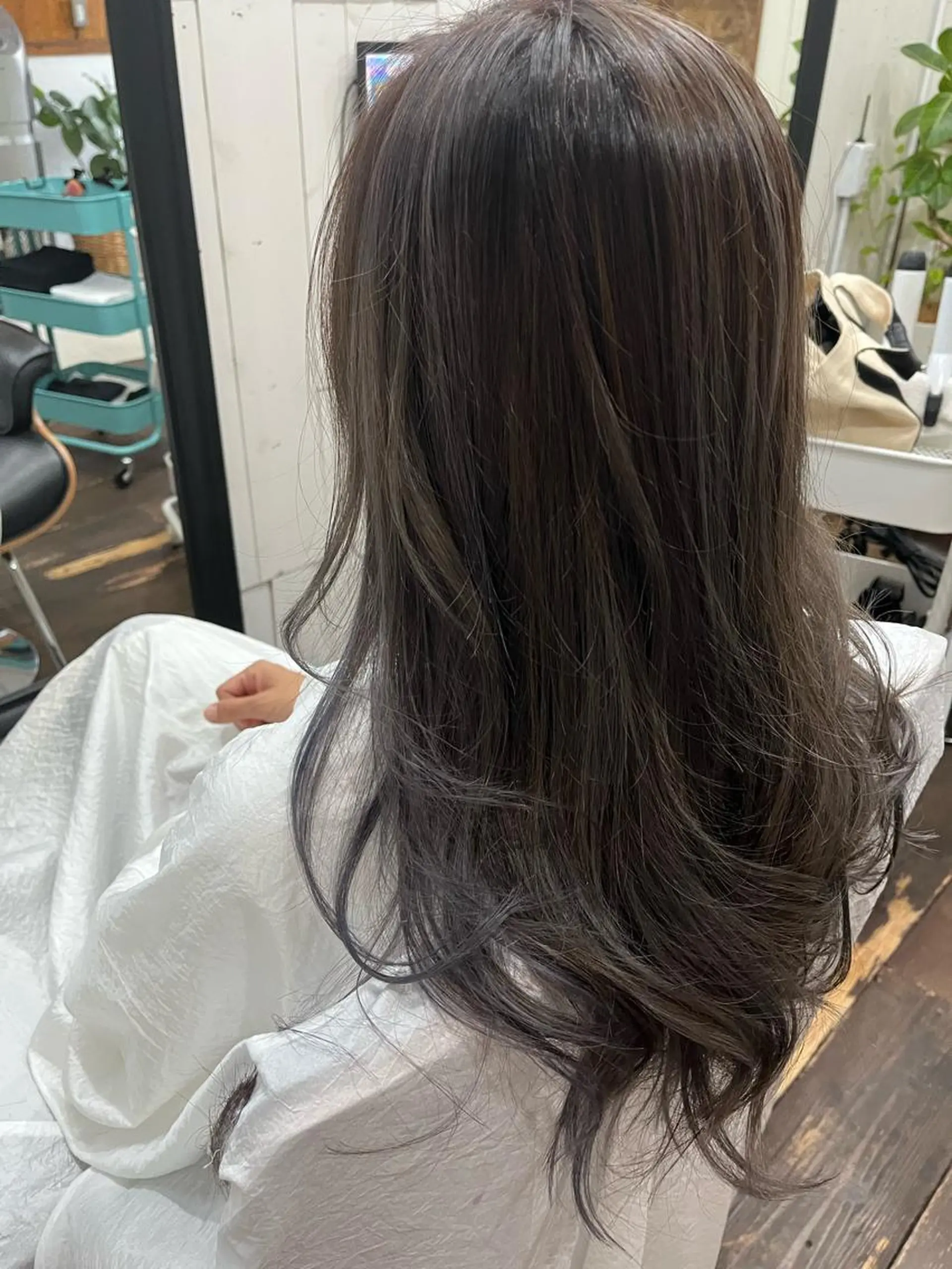 ロング 紙屋 隼人のヘアスタイル