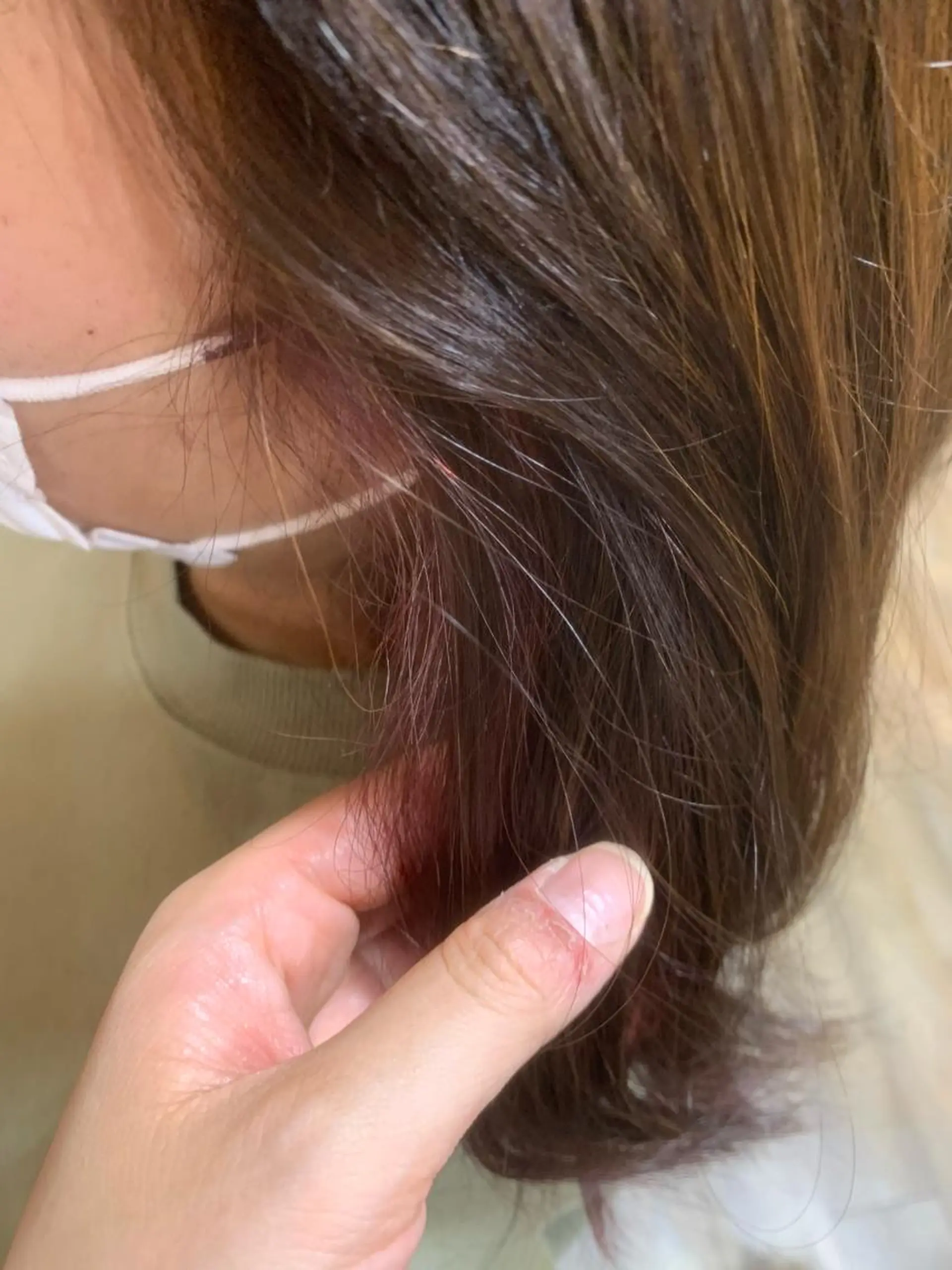 ミディアム カラー ブリーチ インナーカラー ピンクカラー 瀧 葉月のヘアスタイル