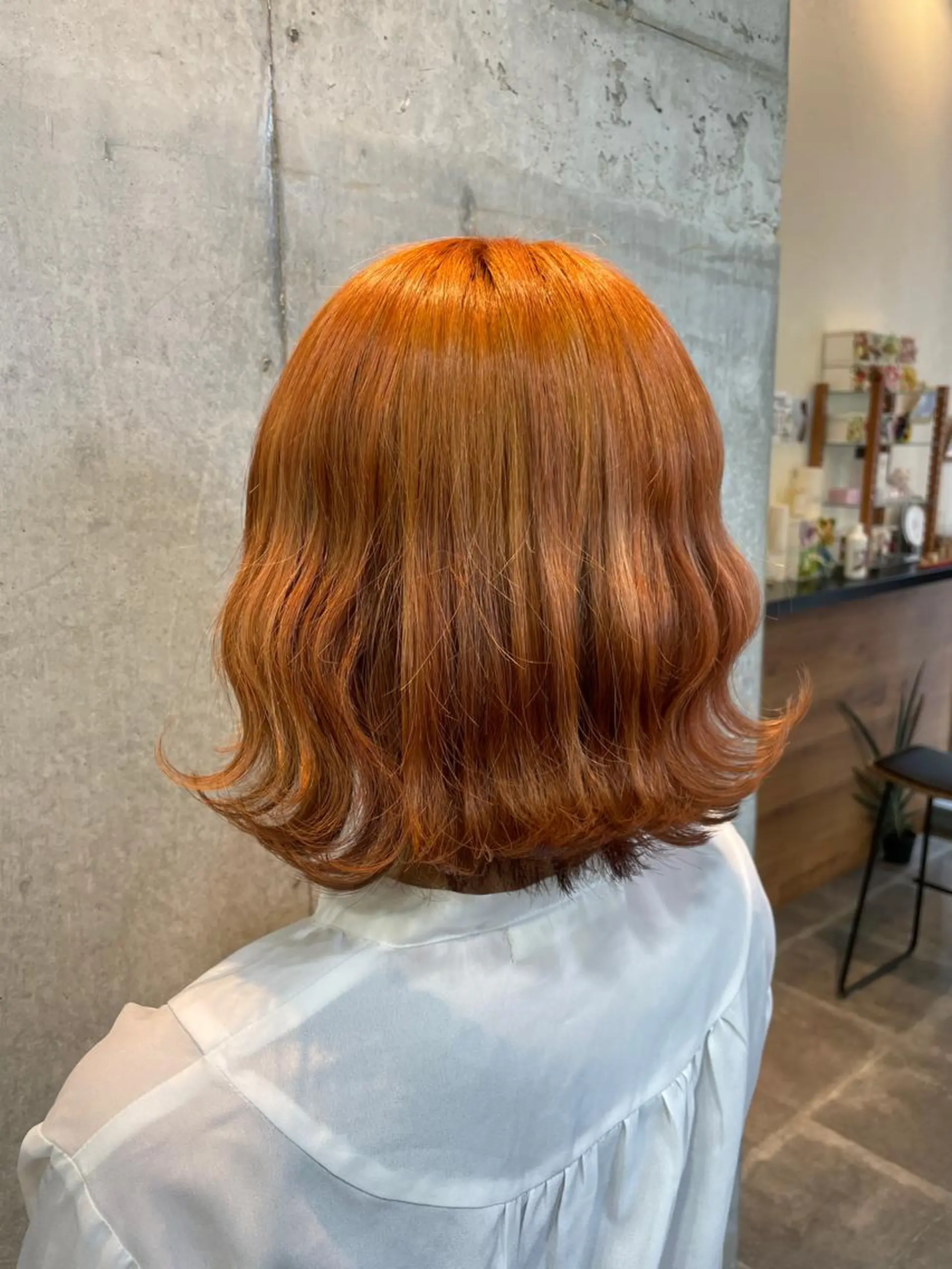 ミディアム カラー 齋藤 結愛のヘアスタイル