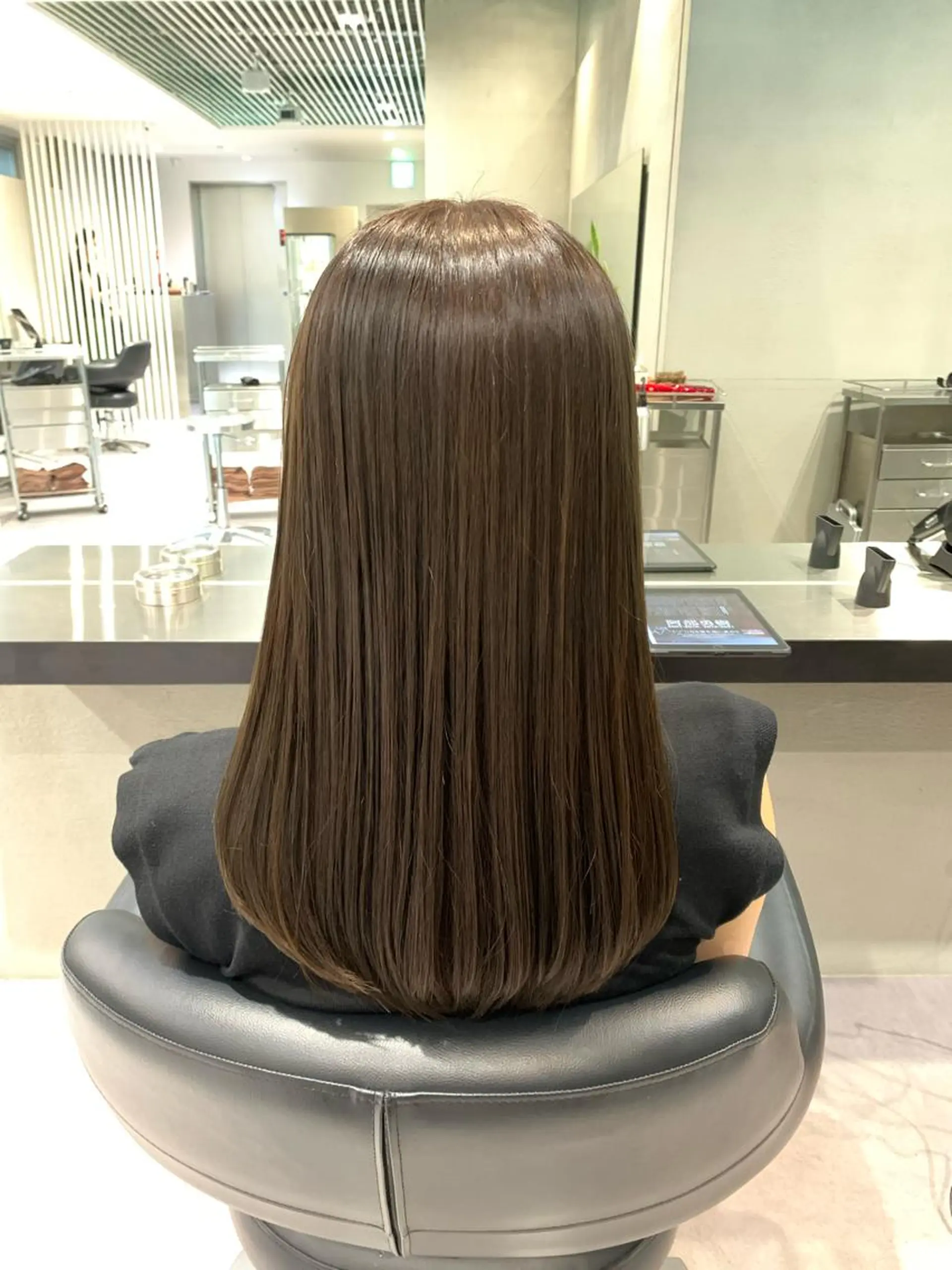 セミロング カラー パーマ 🌈艶髪/髪質改善 新宿itouのヘアスタイル