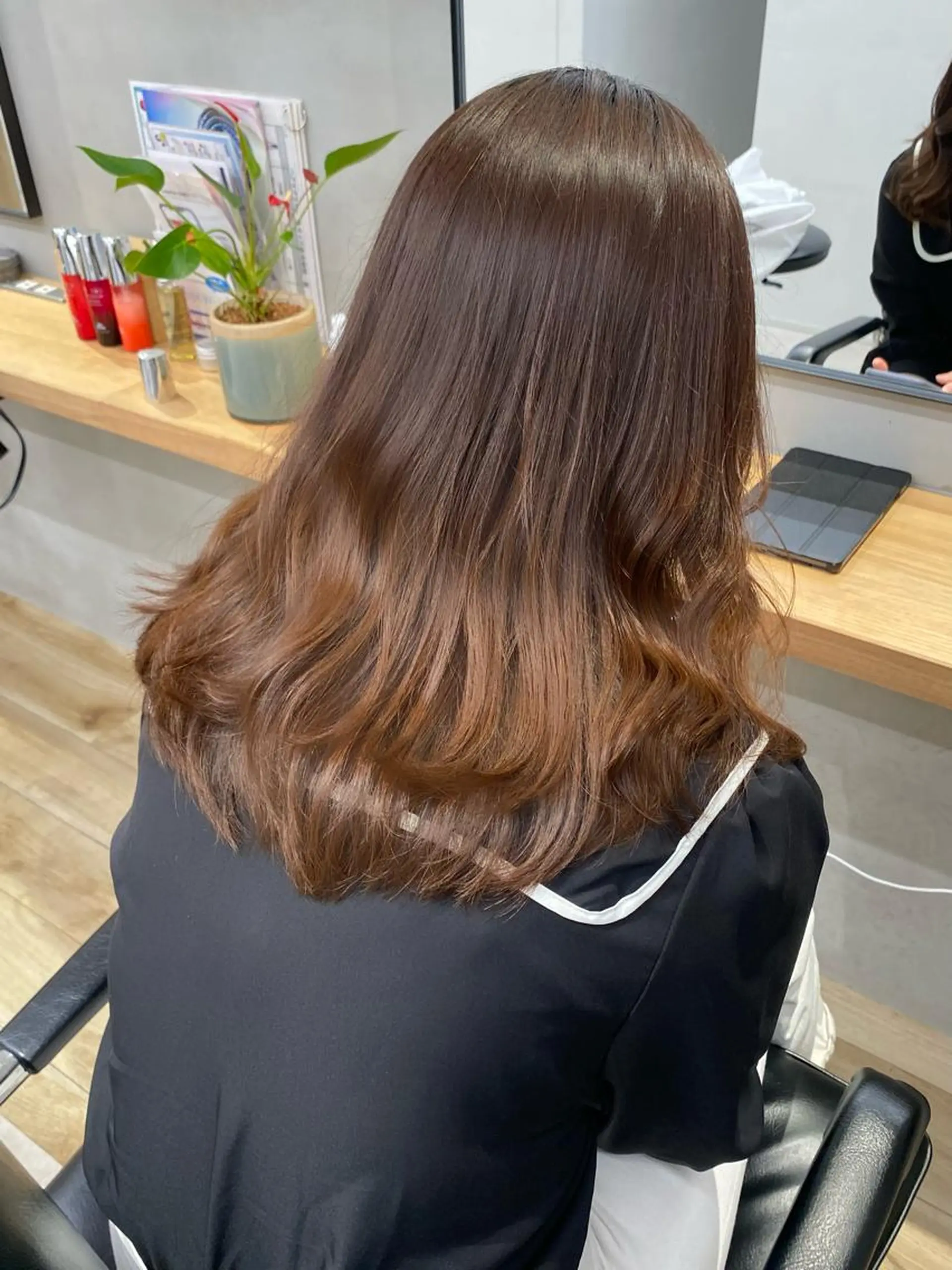 ミディアム noa/ 渋谷のヘアスタイル