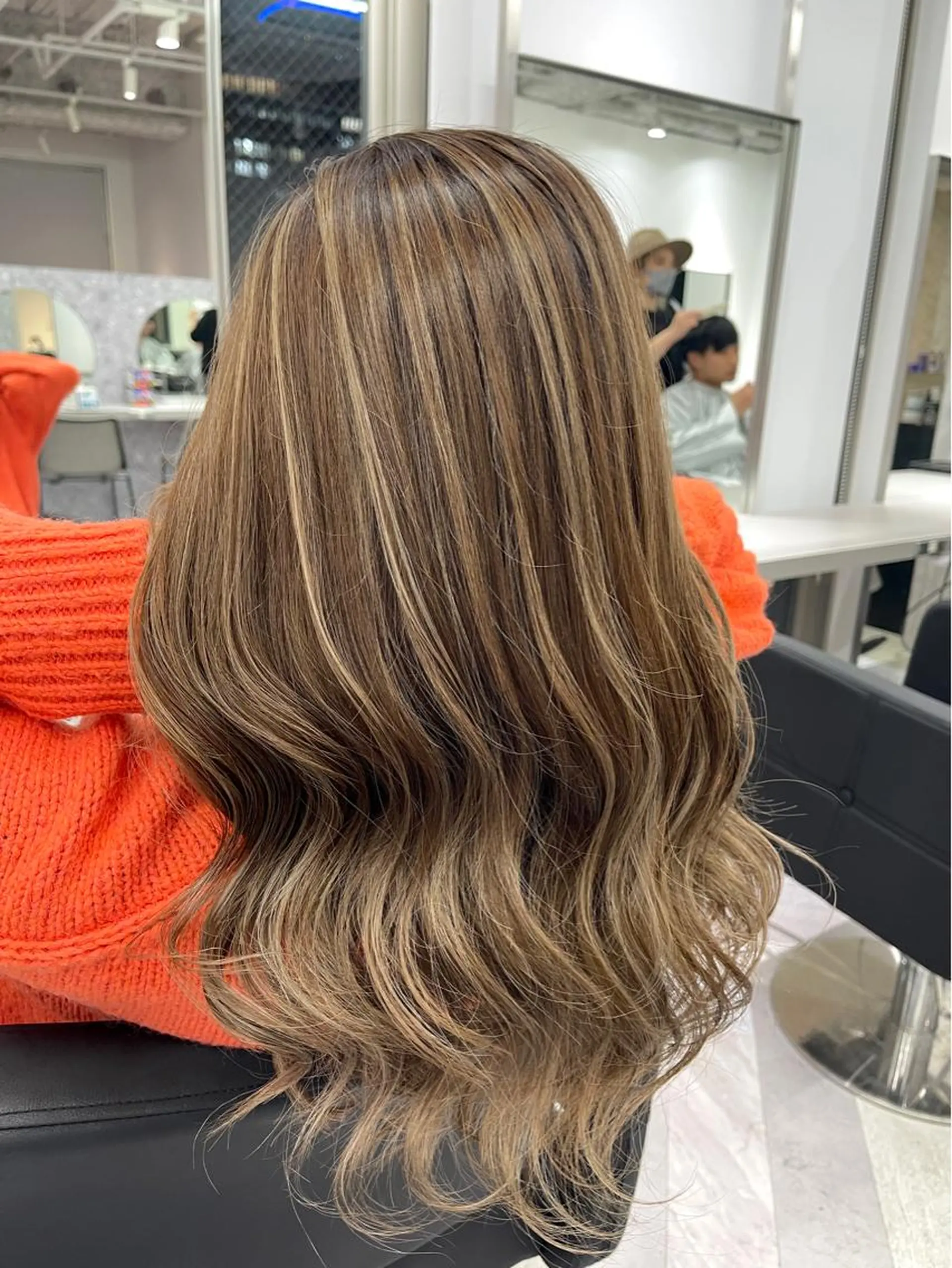 ロング カラー カット ヘアカラー himeka🪽 アレンジ/ブリーチのヘアスタイル