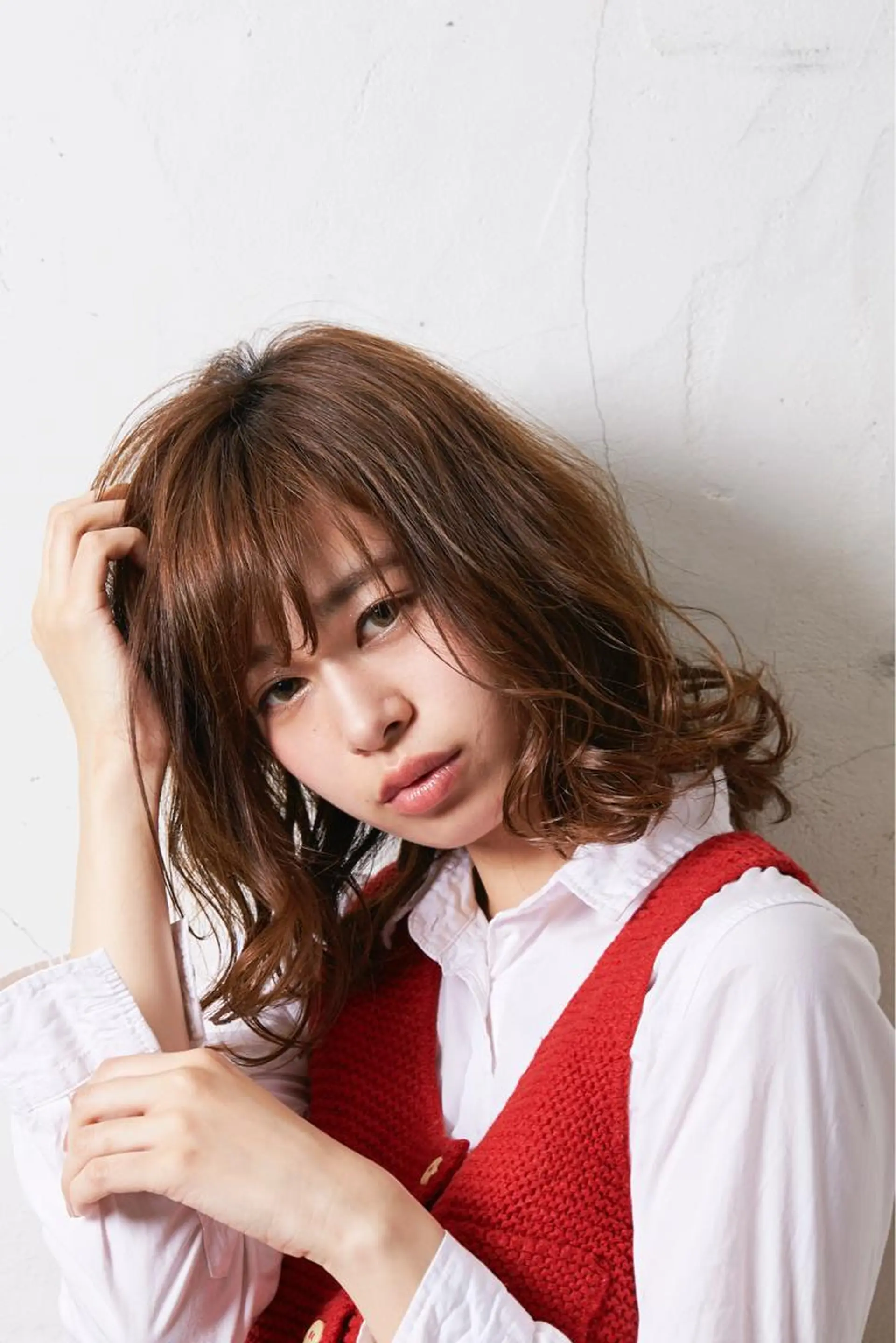 ミディアム 所渉/韓国レイヤー /ウルフカットのヘアスタイル