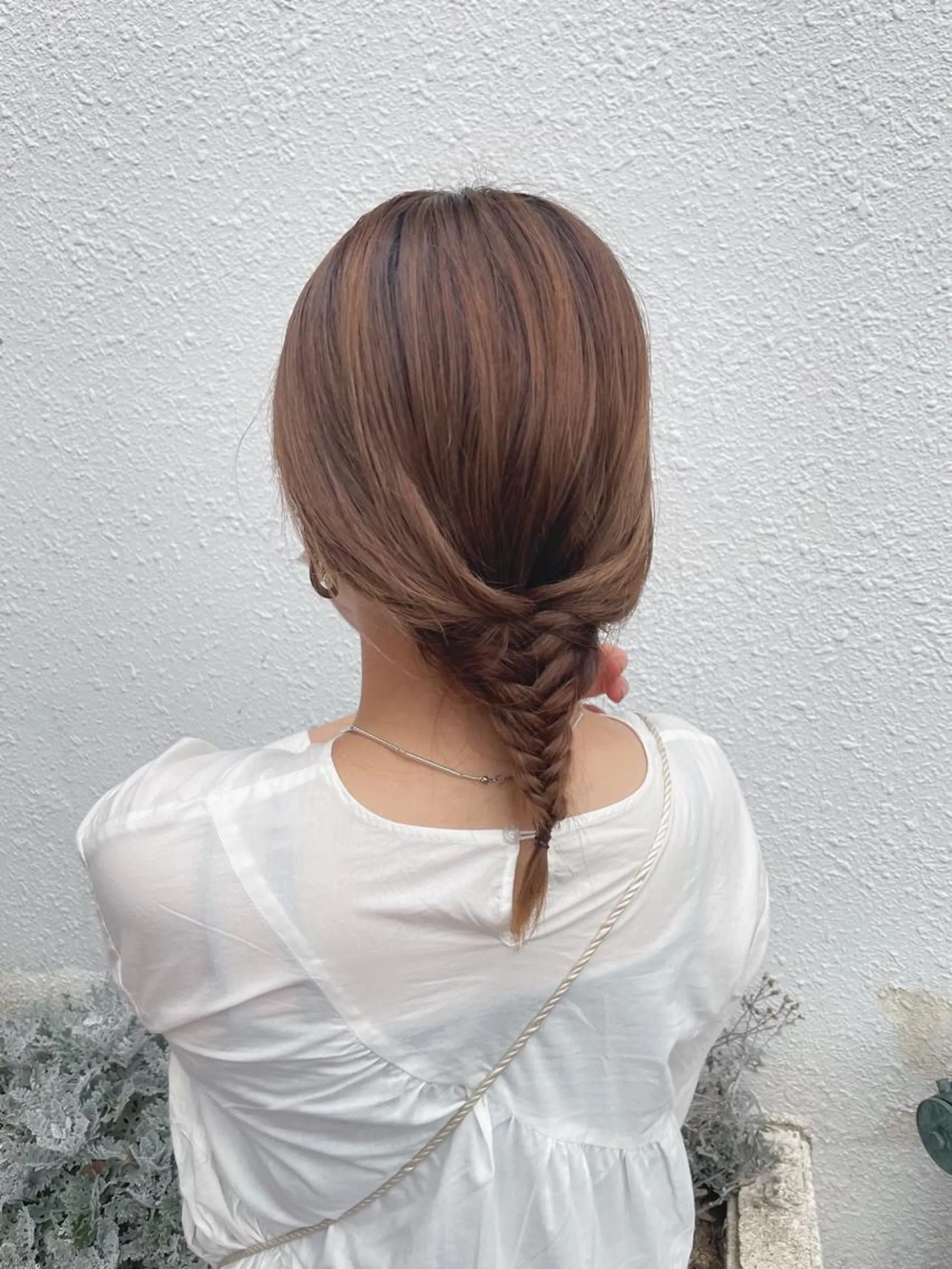 ミディアム カラー ヘアアレンジ 外山 なつ美のネイルデザイン