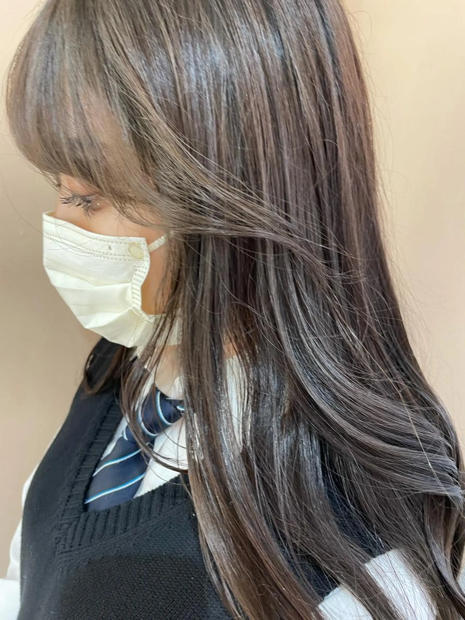 ロング カラー 透明感カラー グレージュ オリーブグレージュ オリーブグレー ヘアカラー 松永 梨央のヘアスタイル