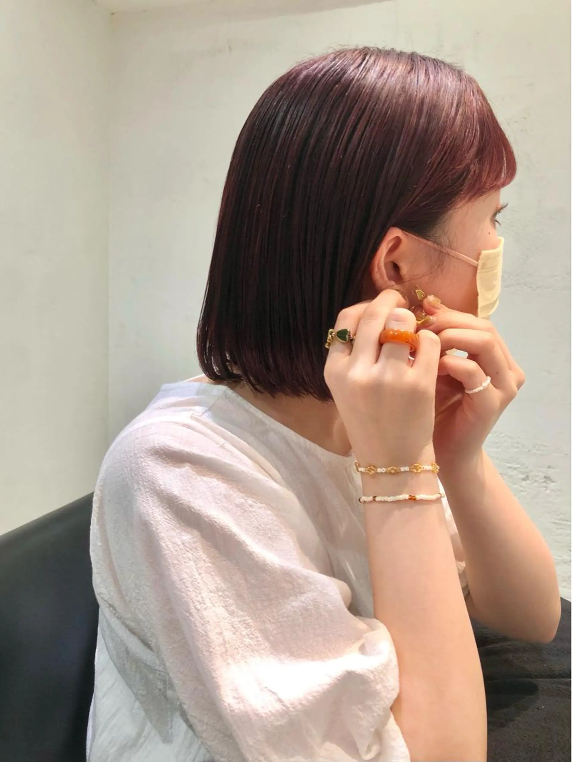 ミディアム カラー レッドカラー ボブ カット ヘアカラー トリートメント ハイトーン/ブリーチ 似合せカット/パーマのヘアスタイル