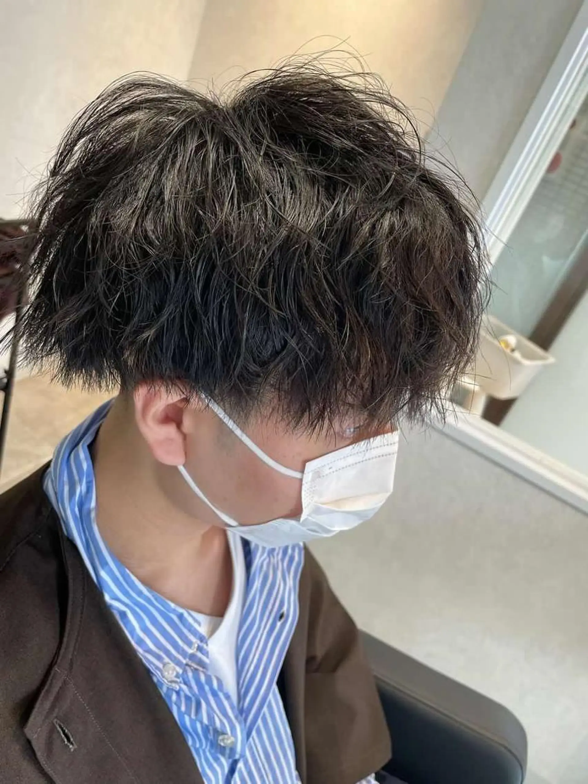 ショート パーマ メンズ 宮下 弦也のヘアスタイル