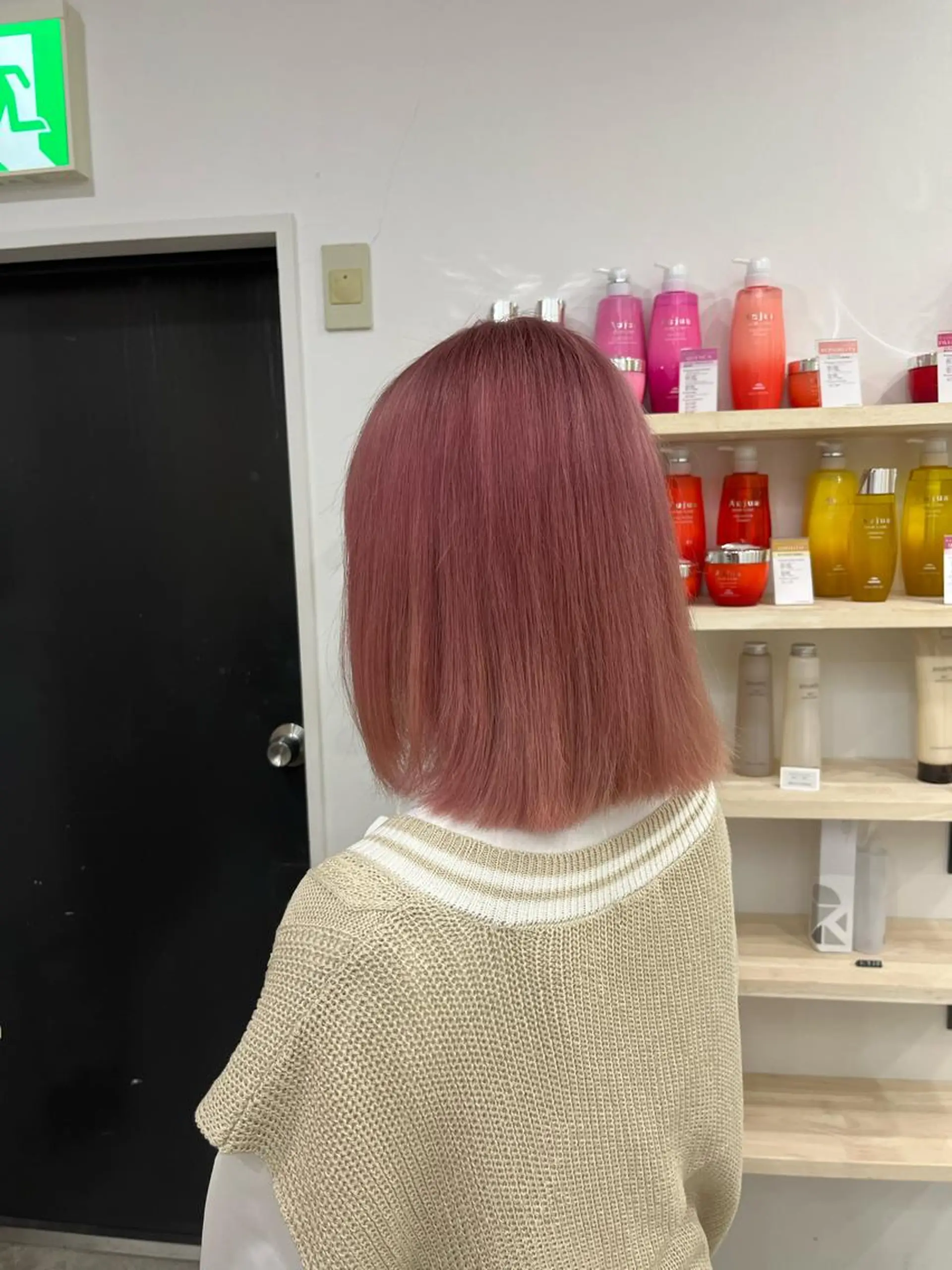 ミディアム カラー ベージュカラー ピンクカラー ブリーチ縮毛矯正 あすまのヘアスタイル