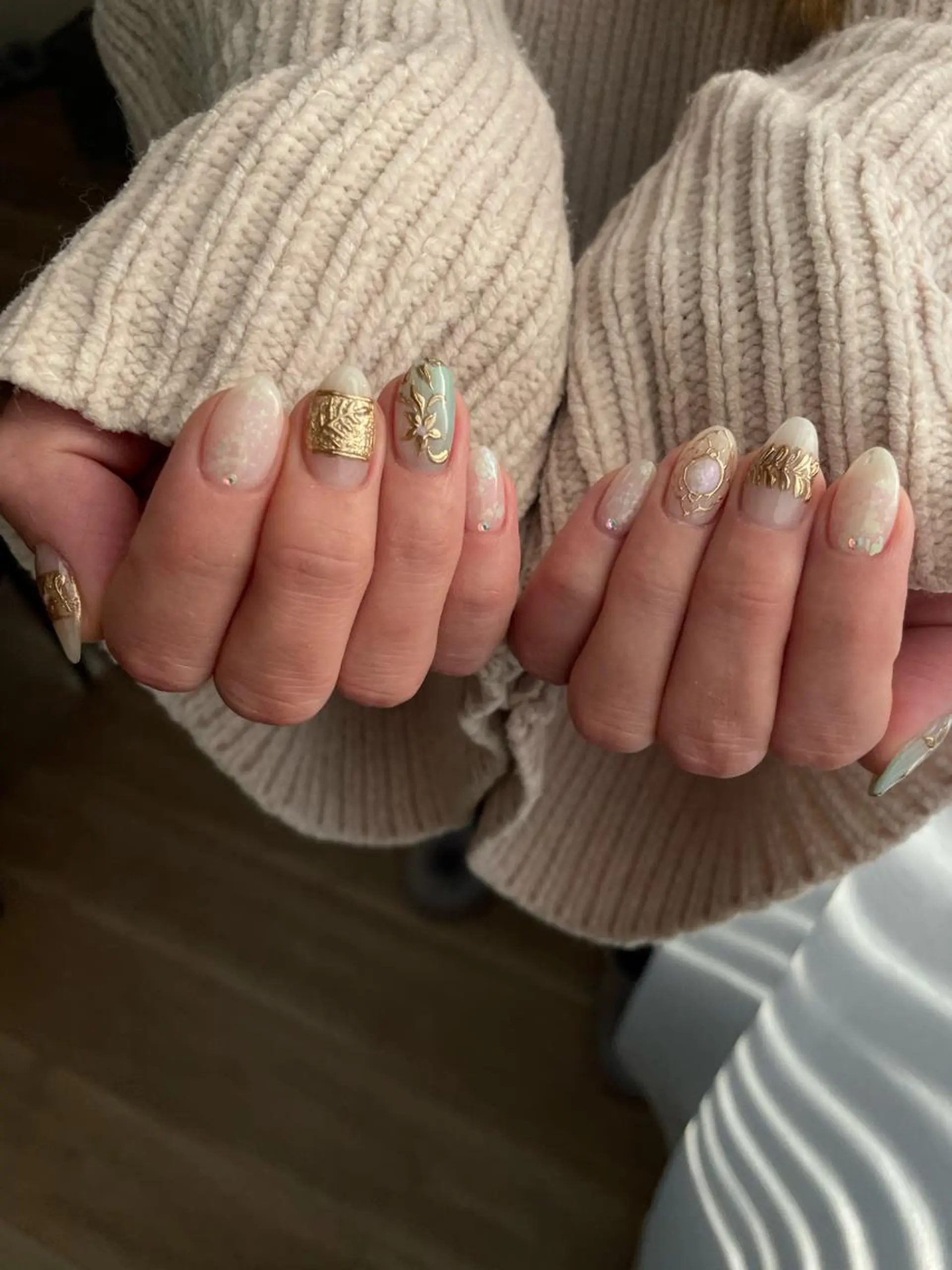 ショート ネイル ハンドネイル YUNA FUKUDAのネイルデザイン