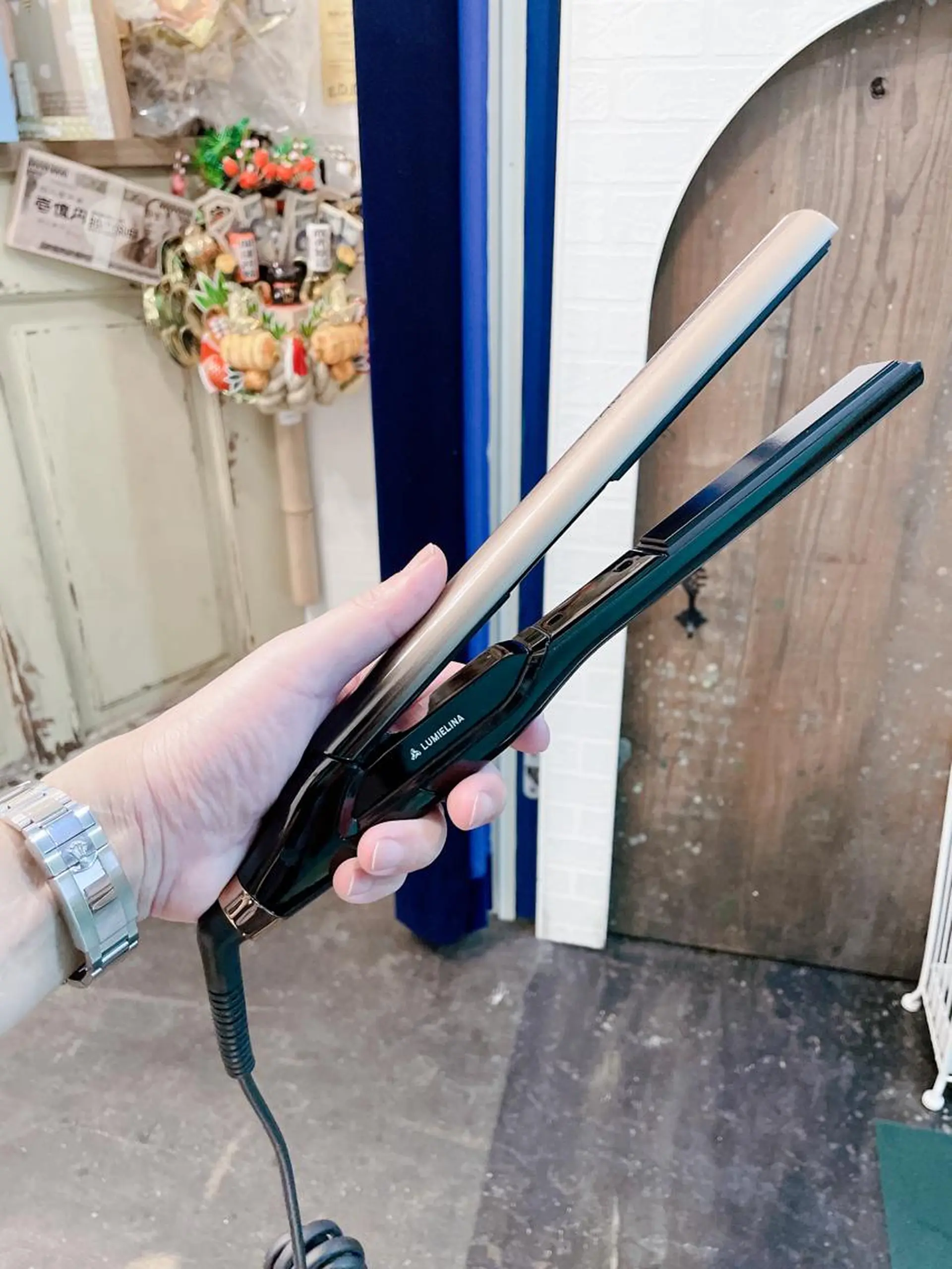 ショート カラー ネイル マツエク・マツパ アイブロウ Chic シックのヘアスタイル