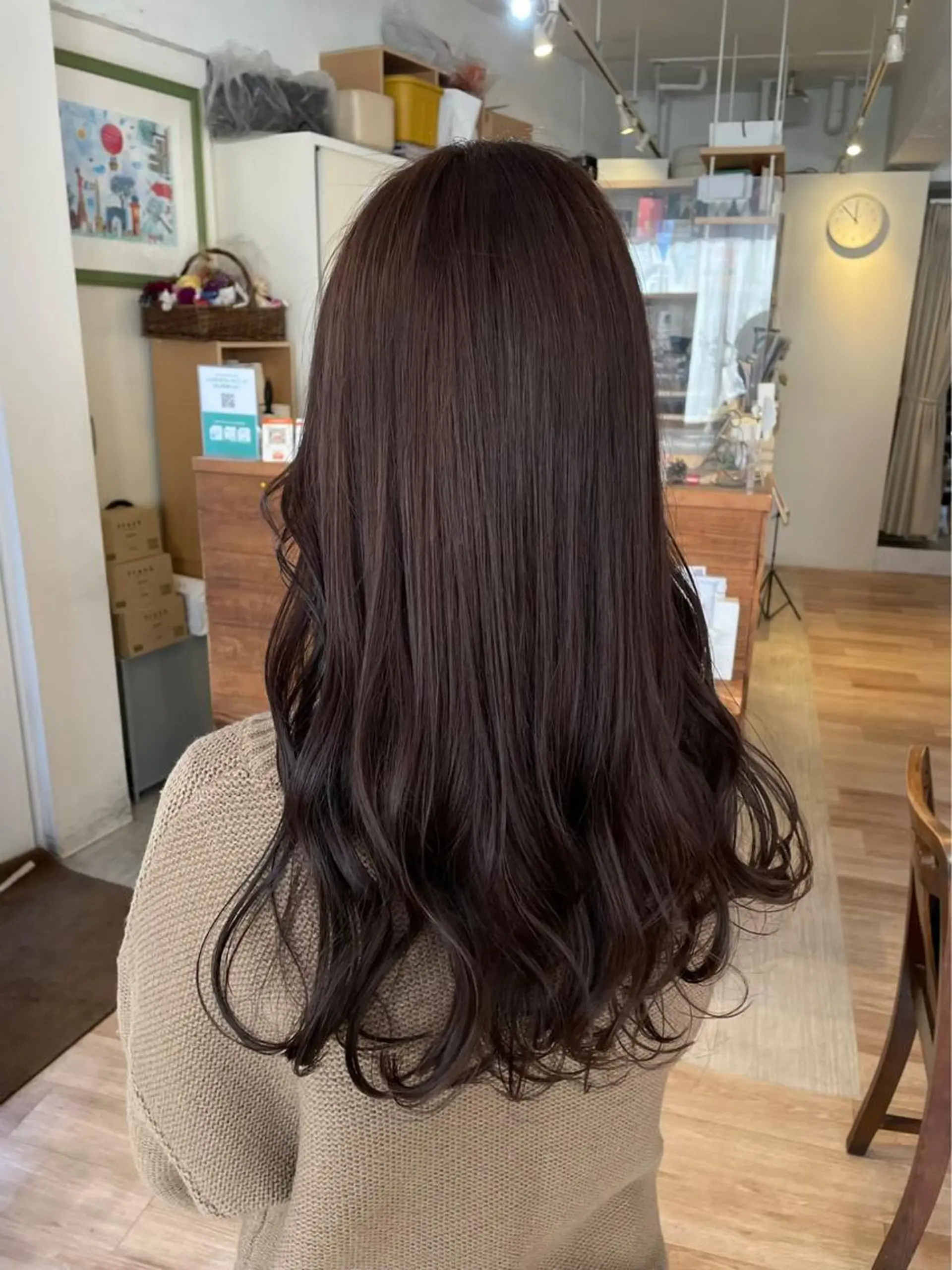 ロング 暖色ｶﾗｰ/ﾚｲﾔｰ ｶｯﾄ/Yunaのヘアスタイル