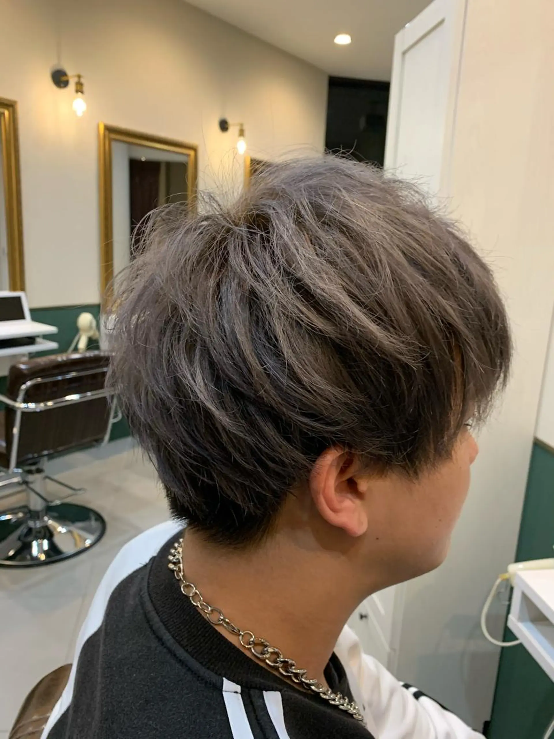 ショート 大木 華のヘアスタイル