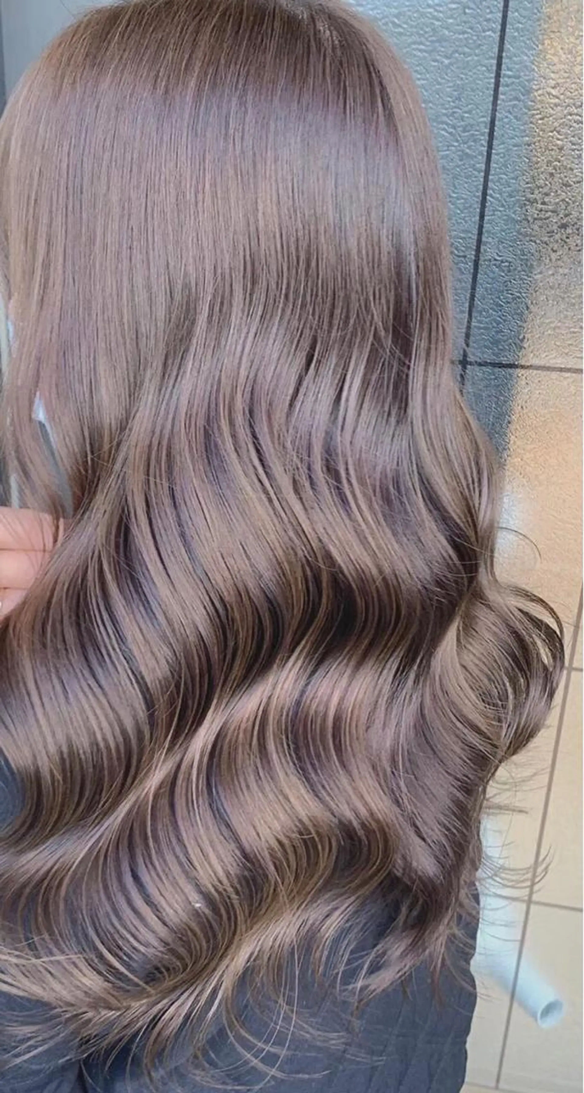 セミロング カラー ベージュカラー 髪質改善/ ツヤ髪カラー/高井のヘアスタイル
