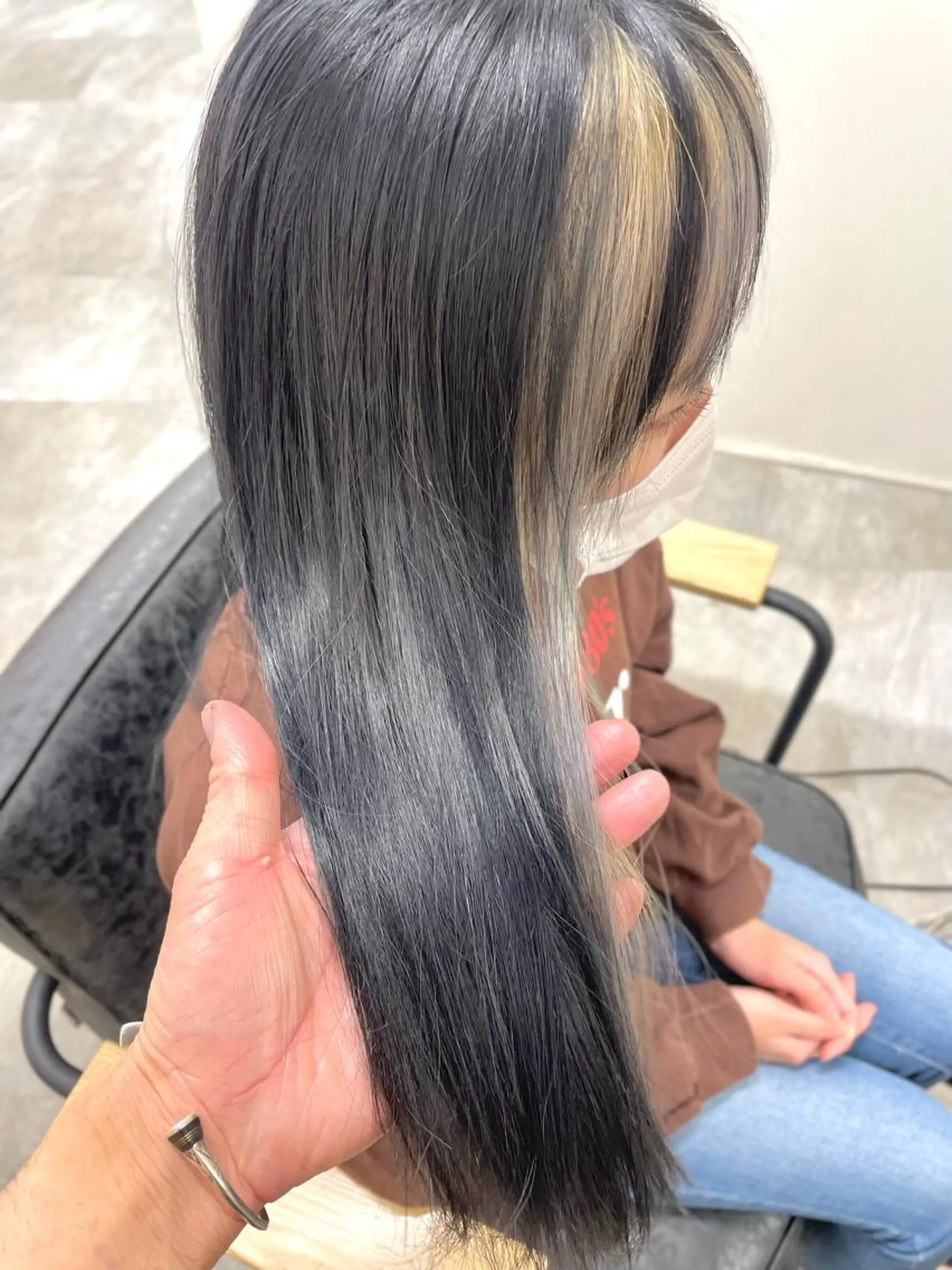 ロング カラー カット ヘアカラー 肌に馴染む暗髪 梅田・増田のヘアスタイル