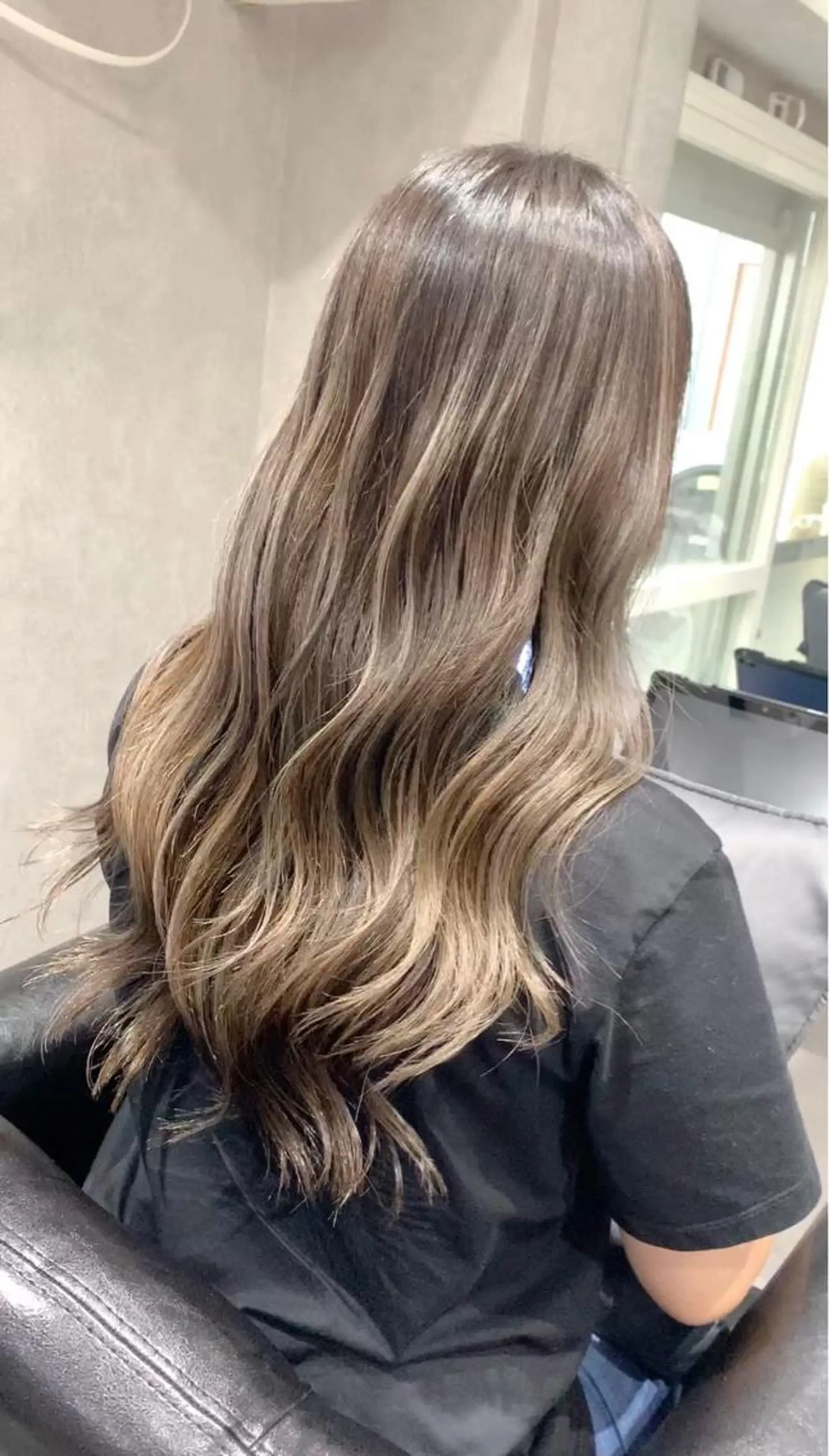 ロング カラー 心斎橋なんば 大野竜輝のヘアスタイル