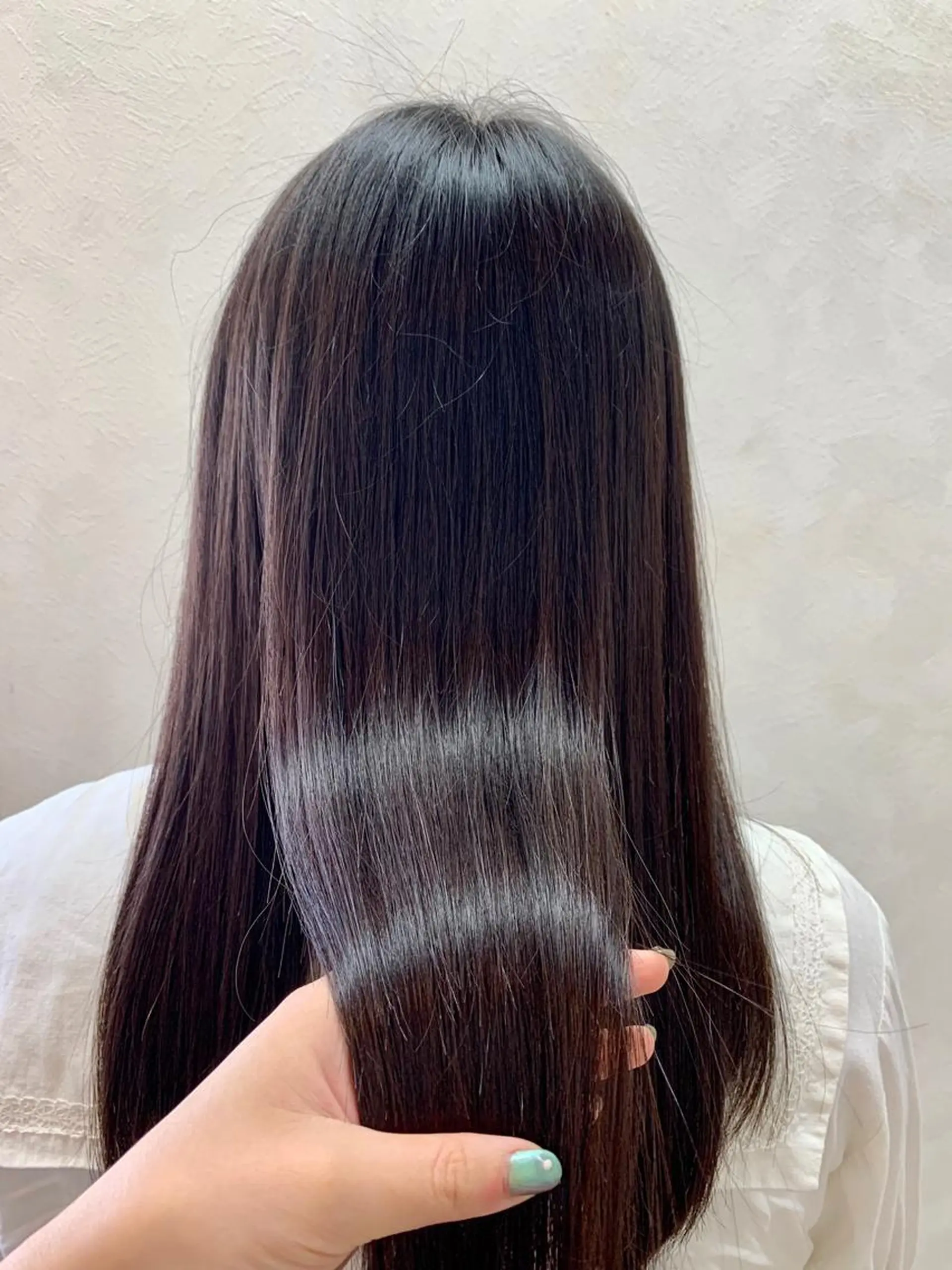 ロング トリートメント 酸熱トリートメント 縮毛矯正 トリートメント 加藤 遥花のヘアスタイル