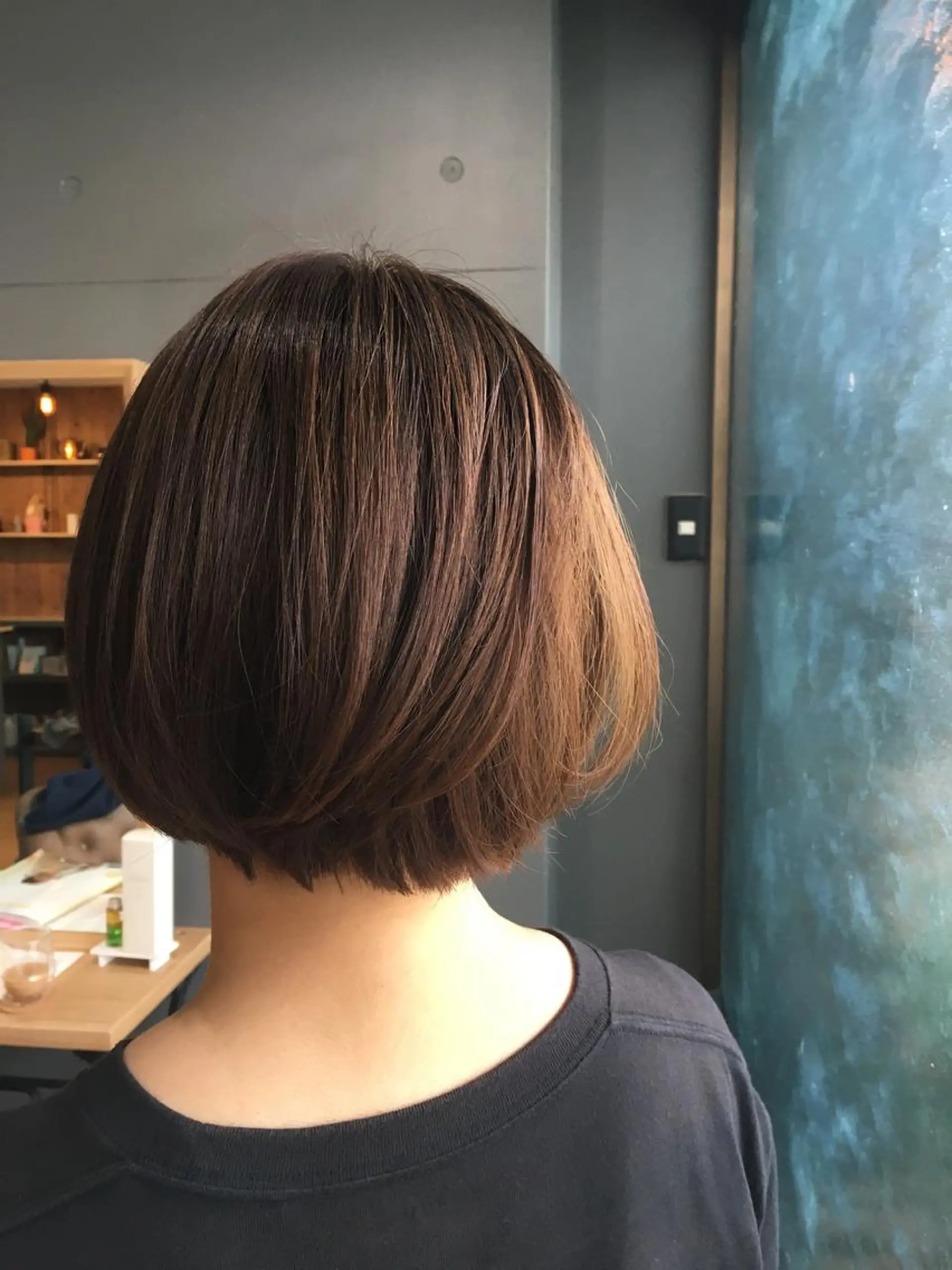ショート カラー パーマ ヘアアレンジ ボブ 小顔カット カット ヘアカラー Loa misakiのヘアスタイル