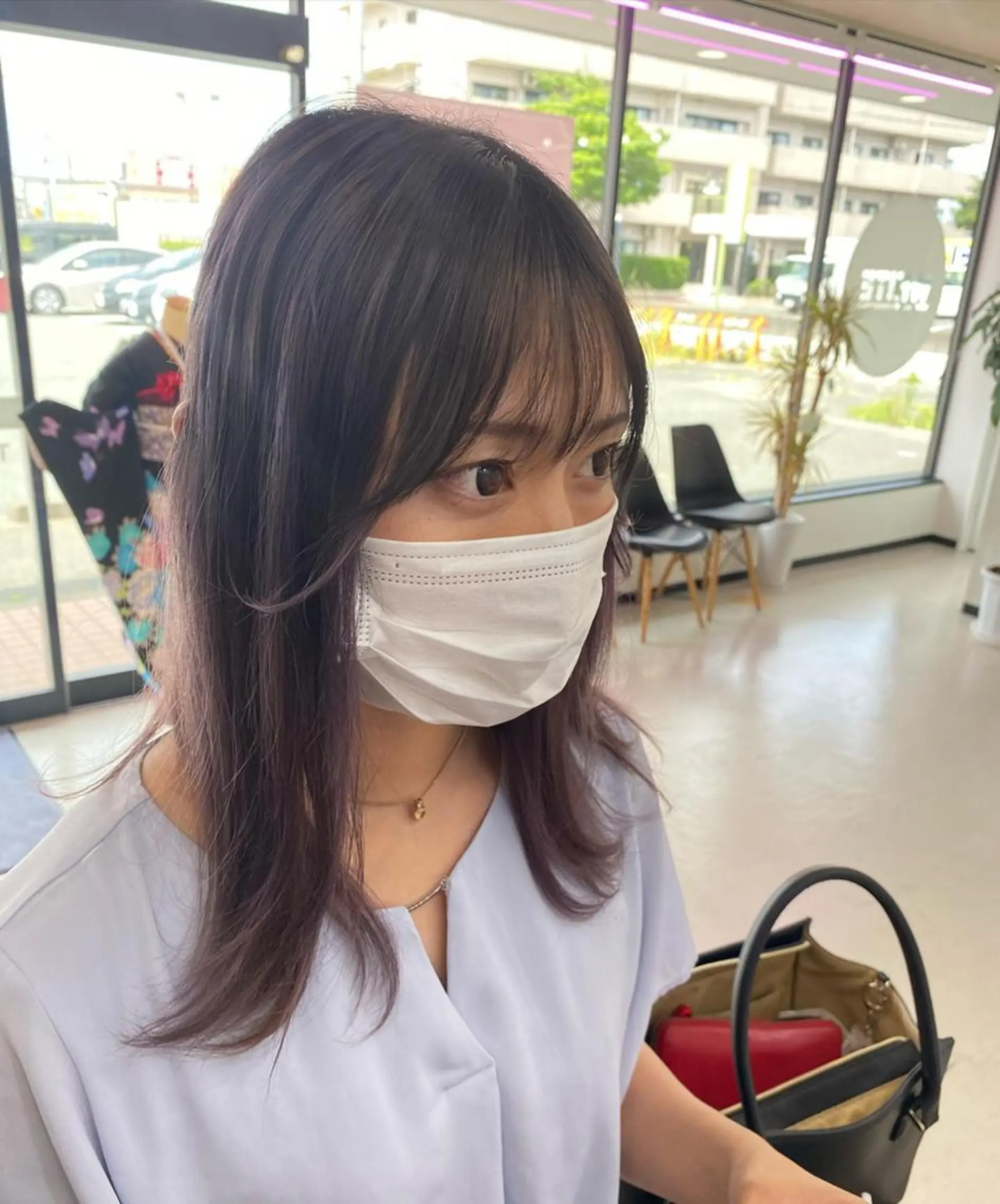 ロング カラー アッシュ バレイヤージュ ベージュカラー ラベンダーカラー ラベンダーアッシュ UNDER vr 【アンダーバー】のヘアスタイル