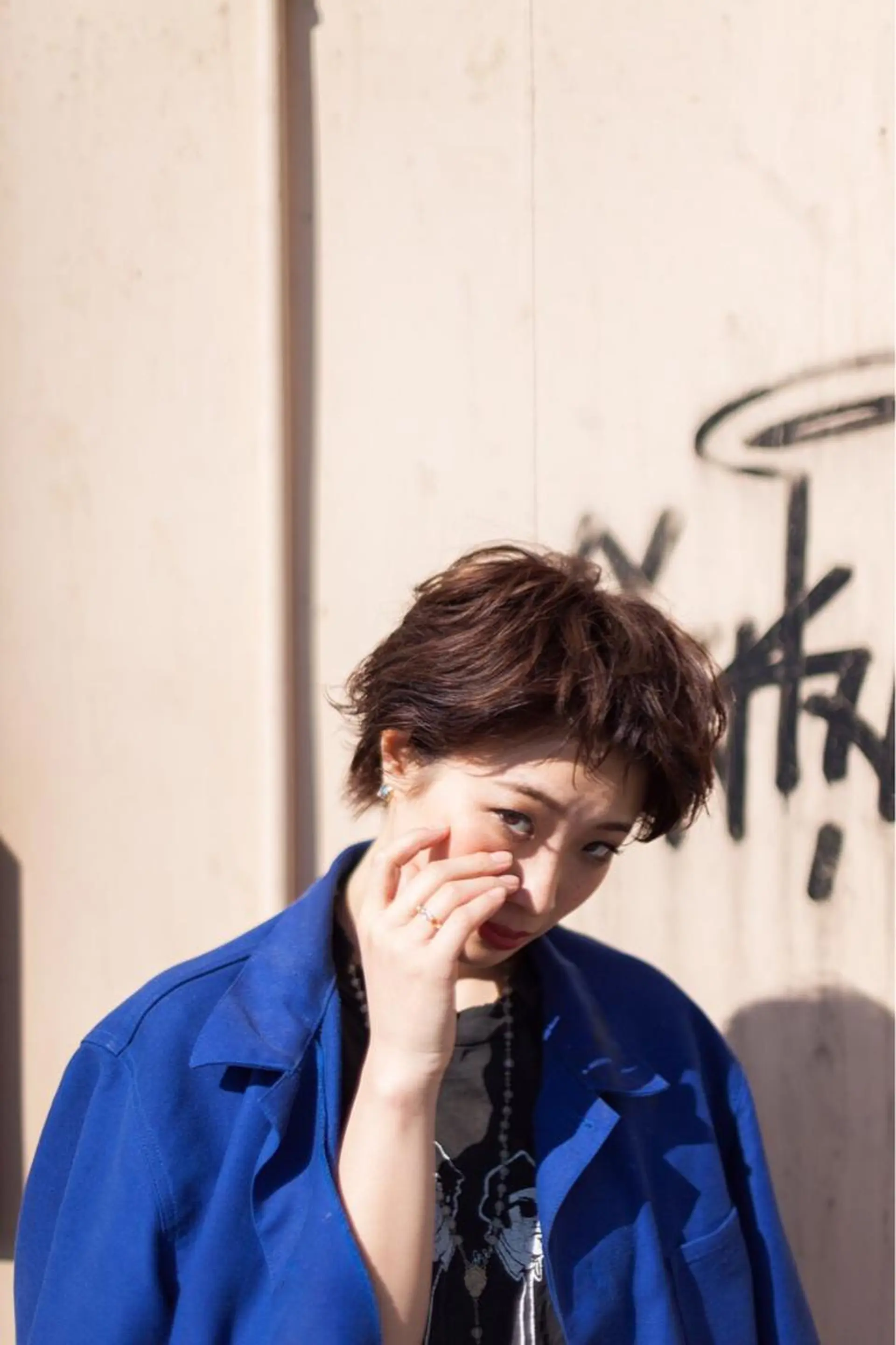 ショート カラー パーマ 安達 俊亮のヘアスタイル