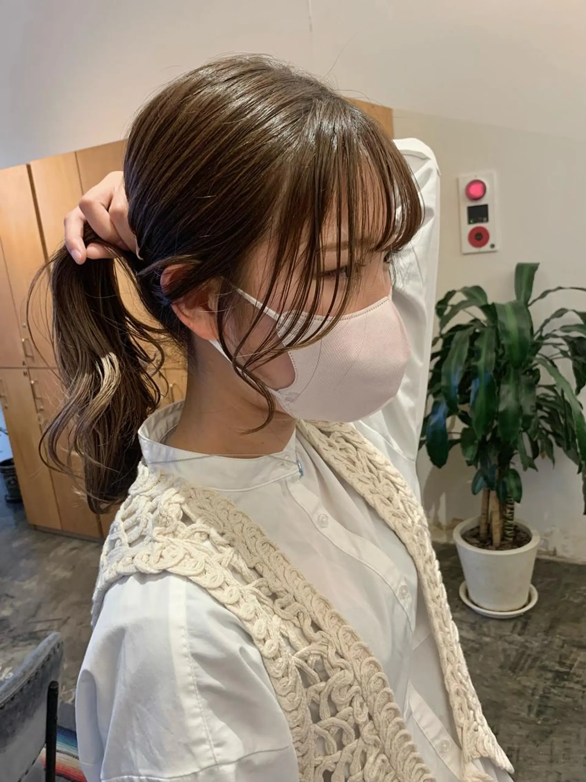 セミロング エギョモリ 顔周りカット 韓国風ヘア カット ハイトーン職人💗 松本輝美のヘアスタイル