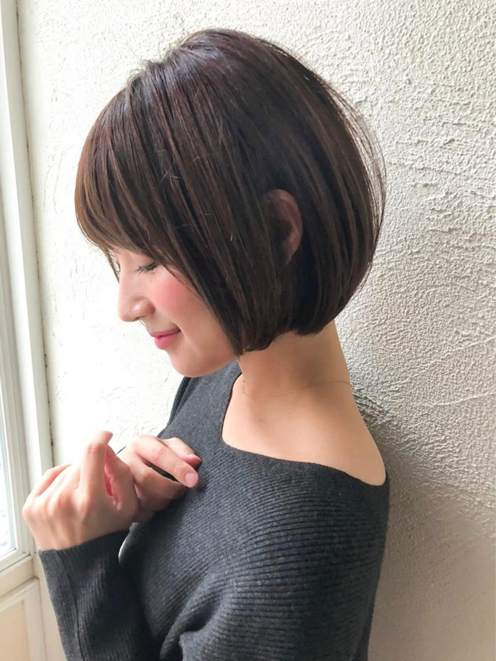 ショート 岩谷 愛依のヘアスタイル