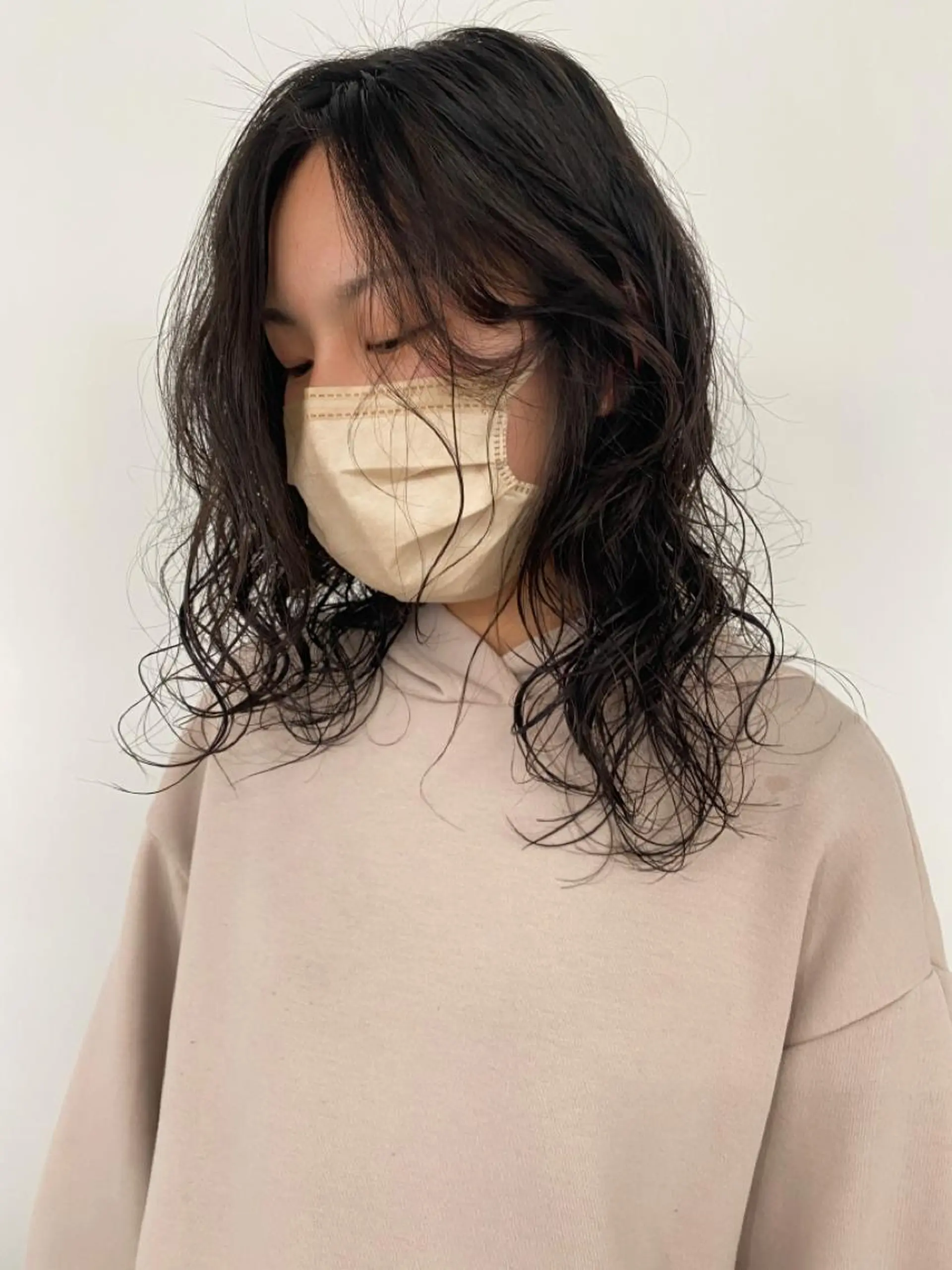 セミロング パーマ KOOKI スティードトーキョーのヘアスタイル