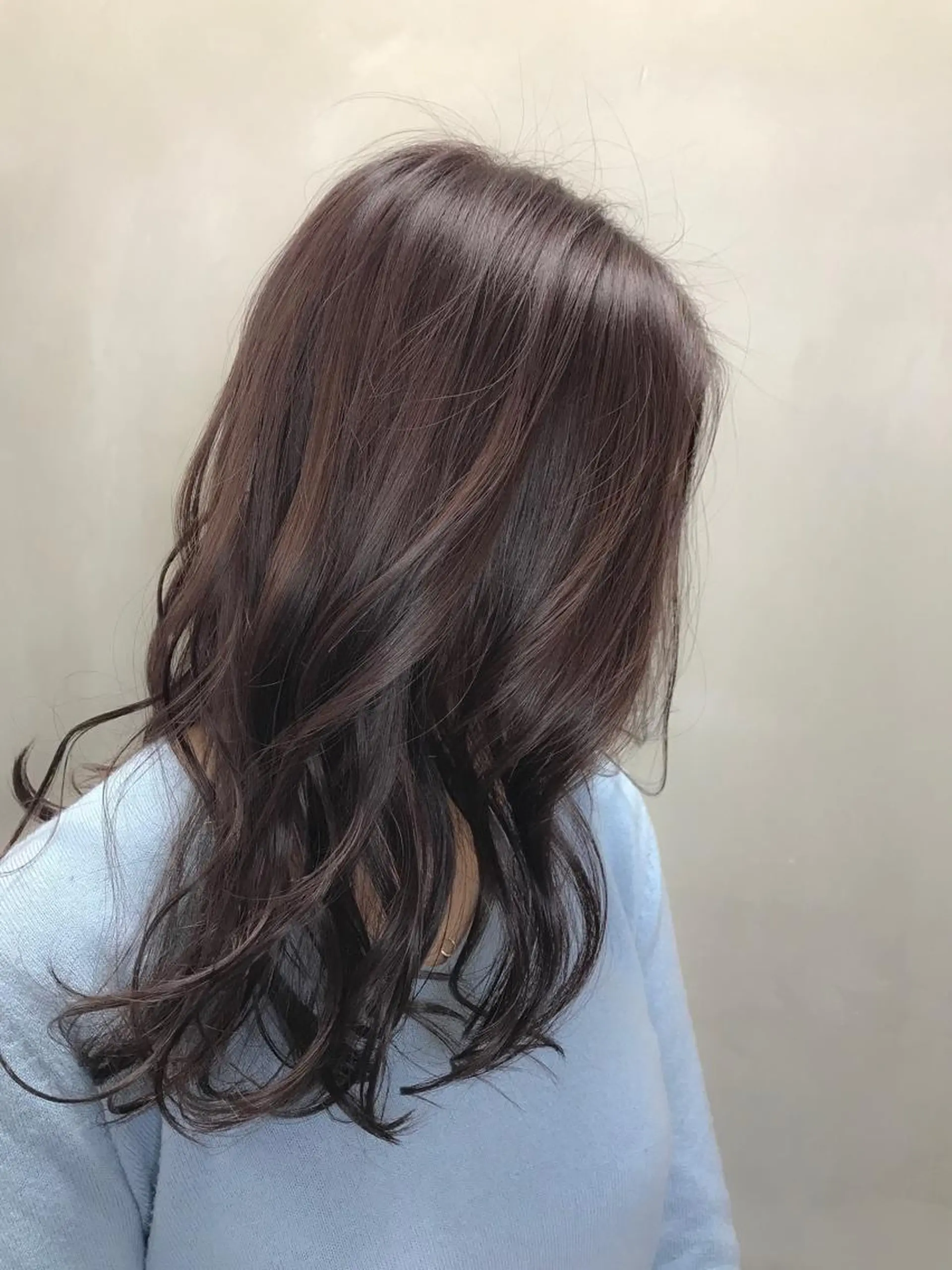 セミロング カラー ベージュカラー ピンクカラー ピンクベージュ 【透明感、艶髪】西村 有司のヘアスタイル