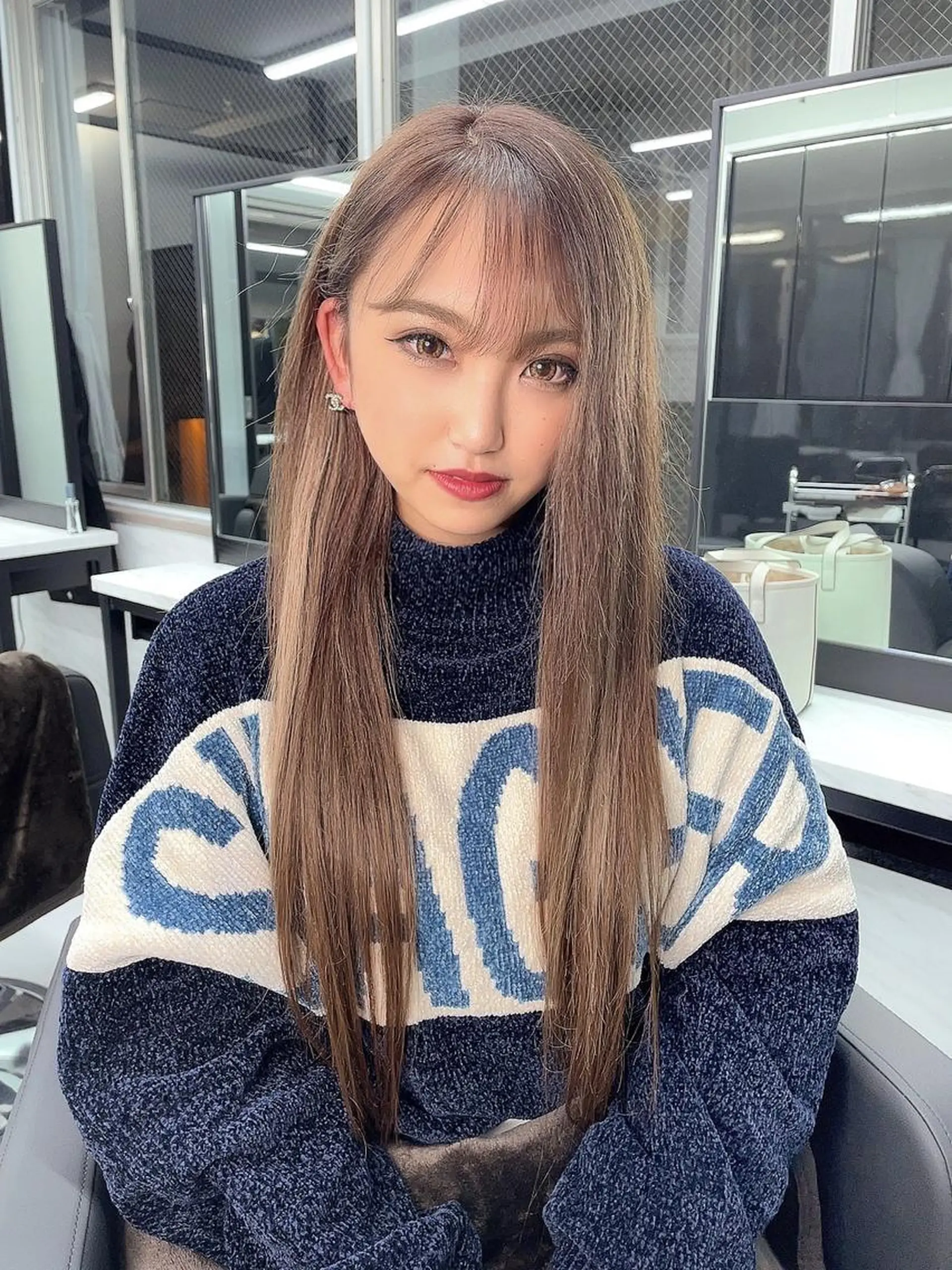 ロング カラー シールエクステ ハイトーンカラー エクステ シールエクステ特化 ハイトーン、NANAのヘアスタイル