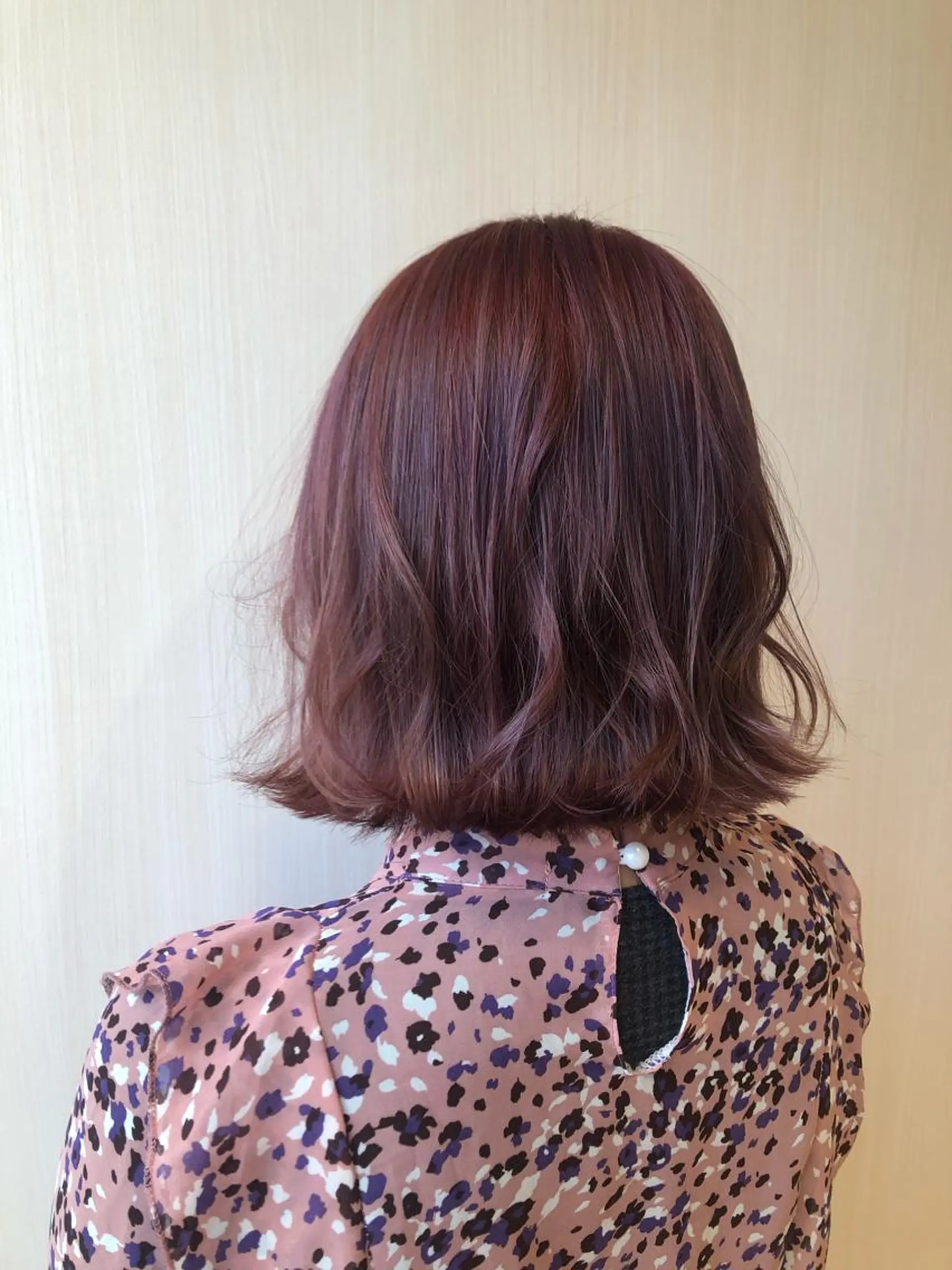 ミディアム カラー 川本 あゆのヘアスタイル