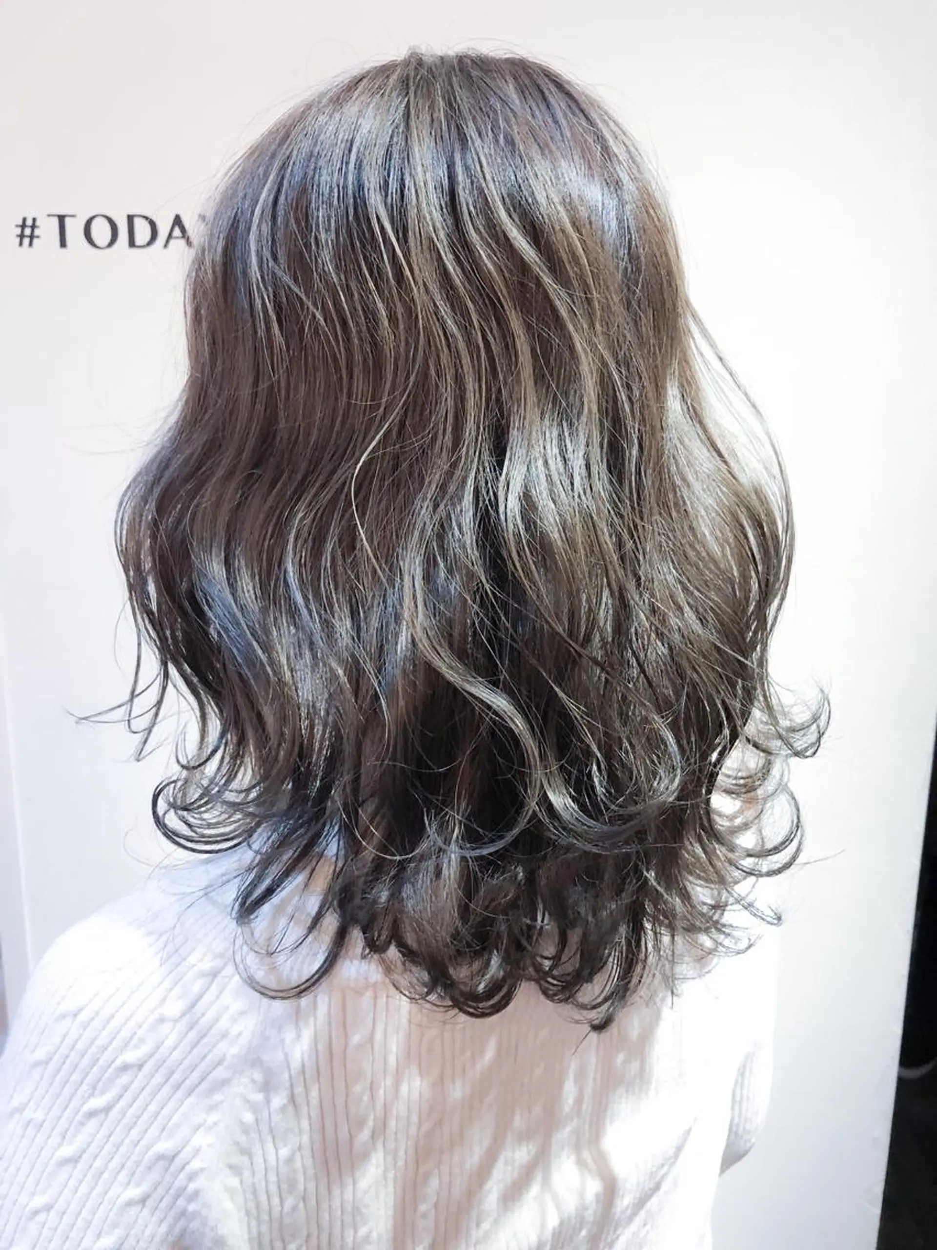 ミディアム カラー ヘアカラー LA KING GINZA TOKYO所属・🧡ショートの達人 🧡SHOのヘアスタイル