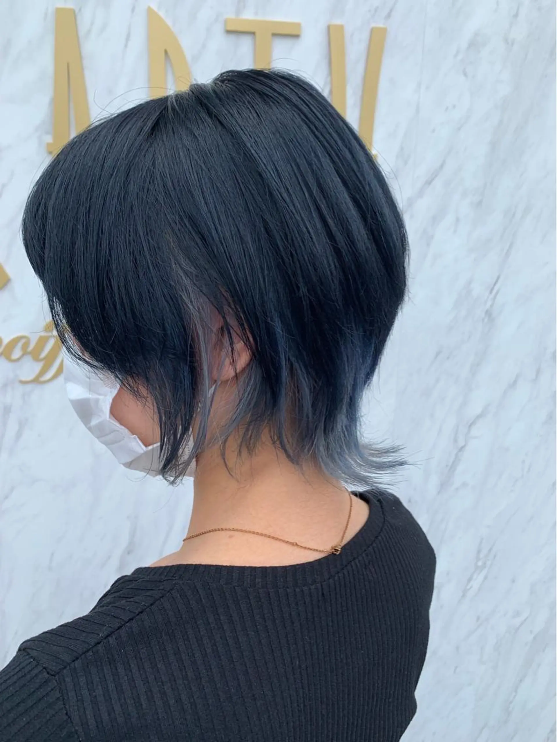 カラー 池田 英俊のヘアスタイル