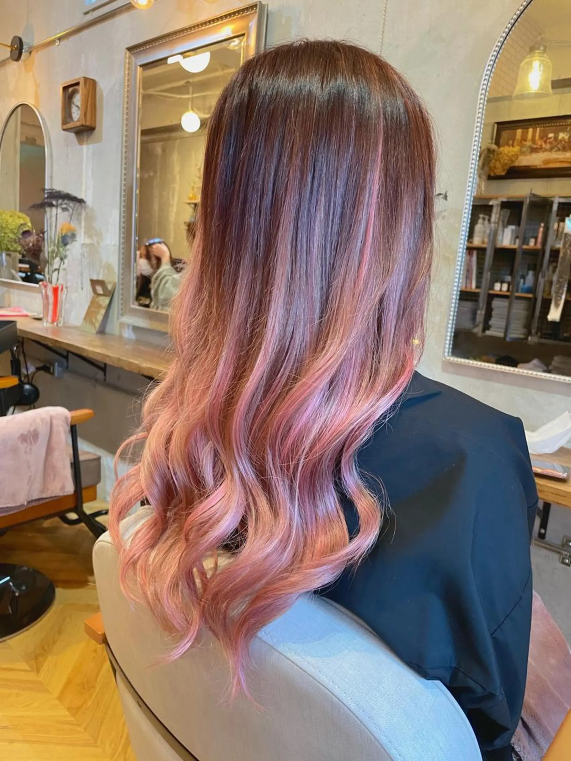 ロング カラー シールエクステ ミストバング ベージュカラー ブリーチ ダブルカラー カット ヘアカラー トリートメント エクステ指名No.1 【店長】橘田のヘアスタイル