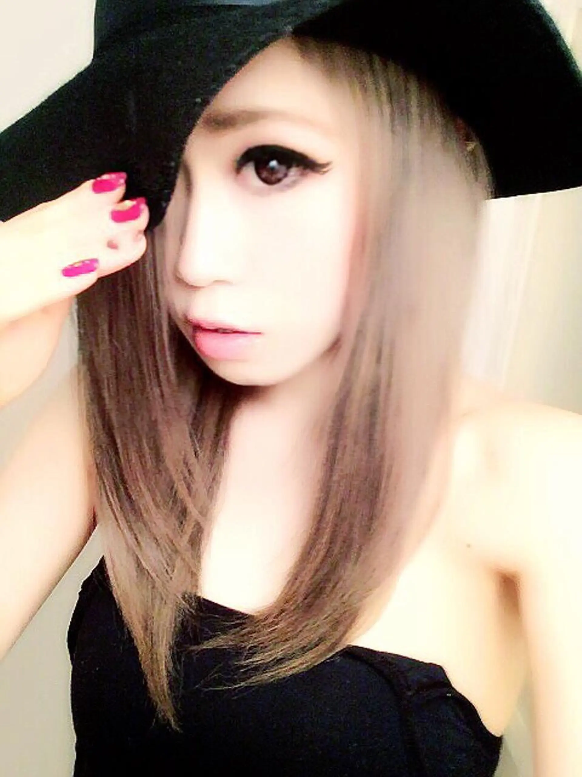 セミロング カラー アッシュ ブリーチ Always Horiのヘアスタイル