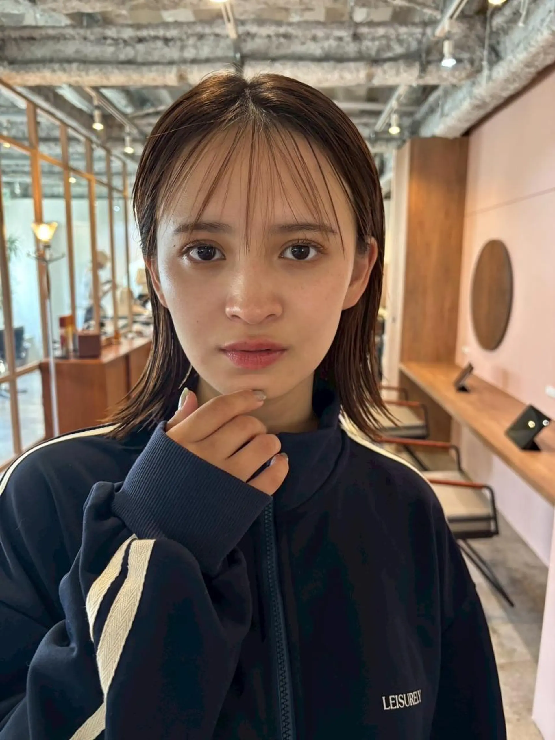 ミディアム ショートボブ ミディアムパーマ ボブ ハイライト 髪質改善 カット ヘアカラー トリートメント CEINE OURのヘアスタイル