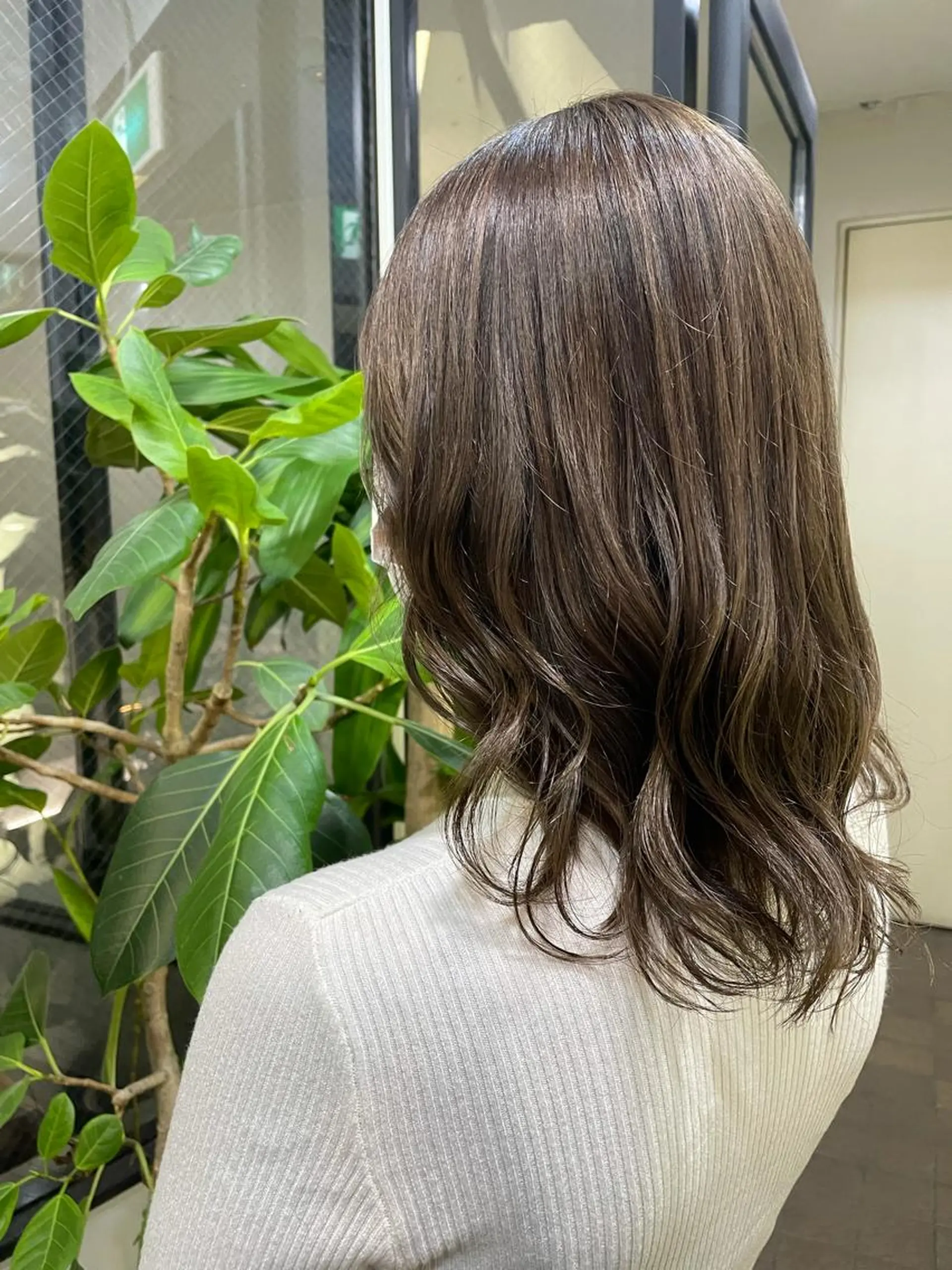 セミロング クスカワ ノリエのヘアスタイル