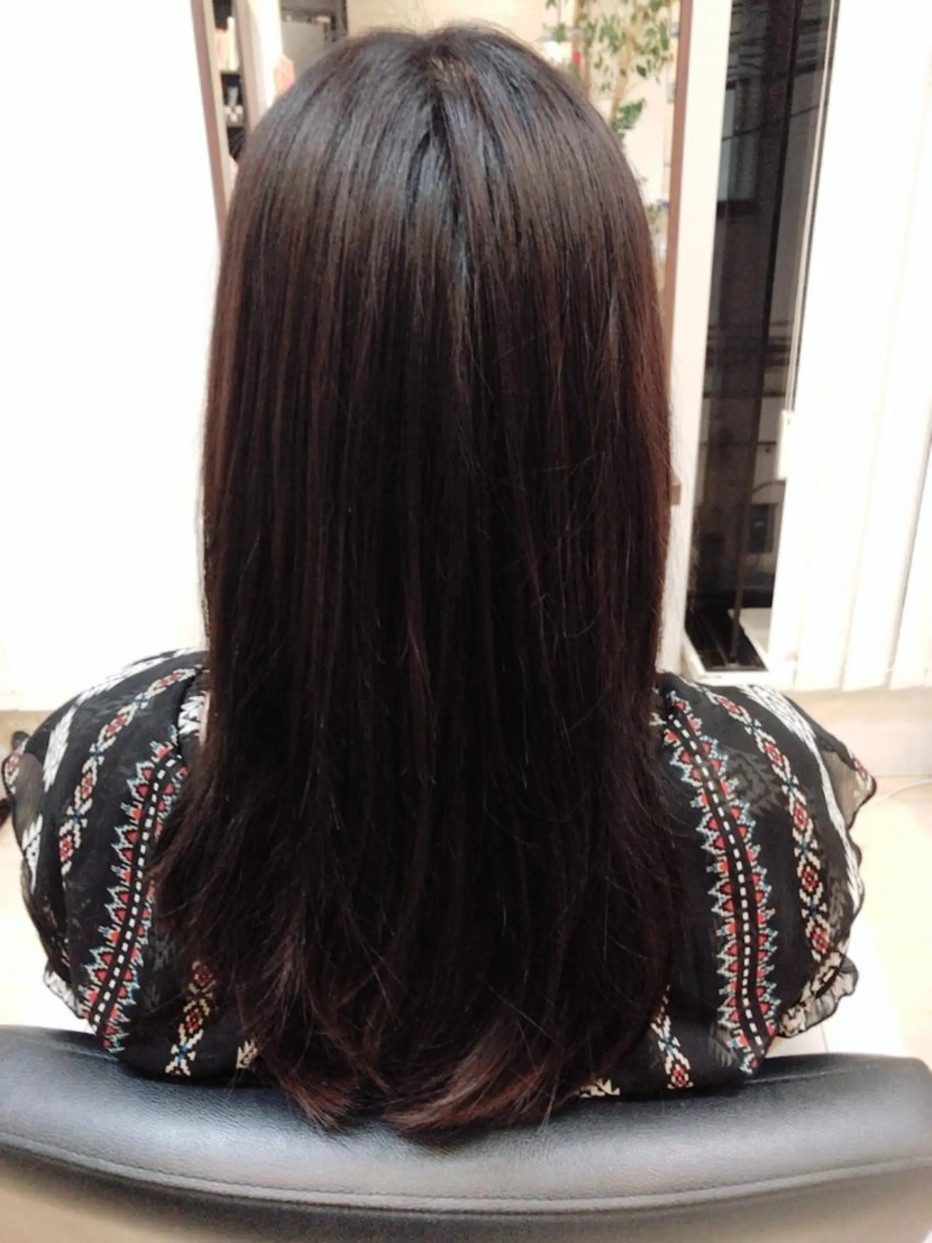 カラー Yamamoto． Mのヘアスタイル