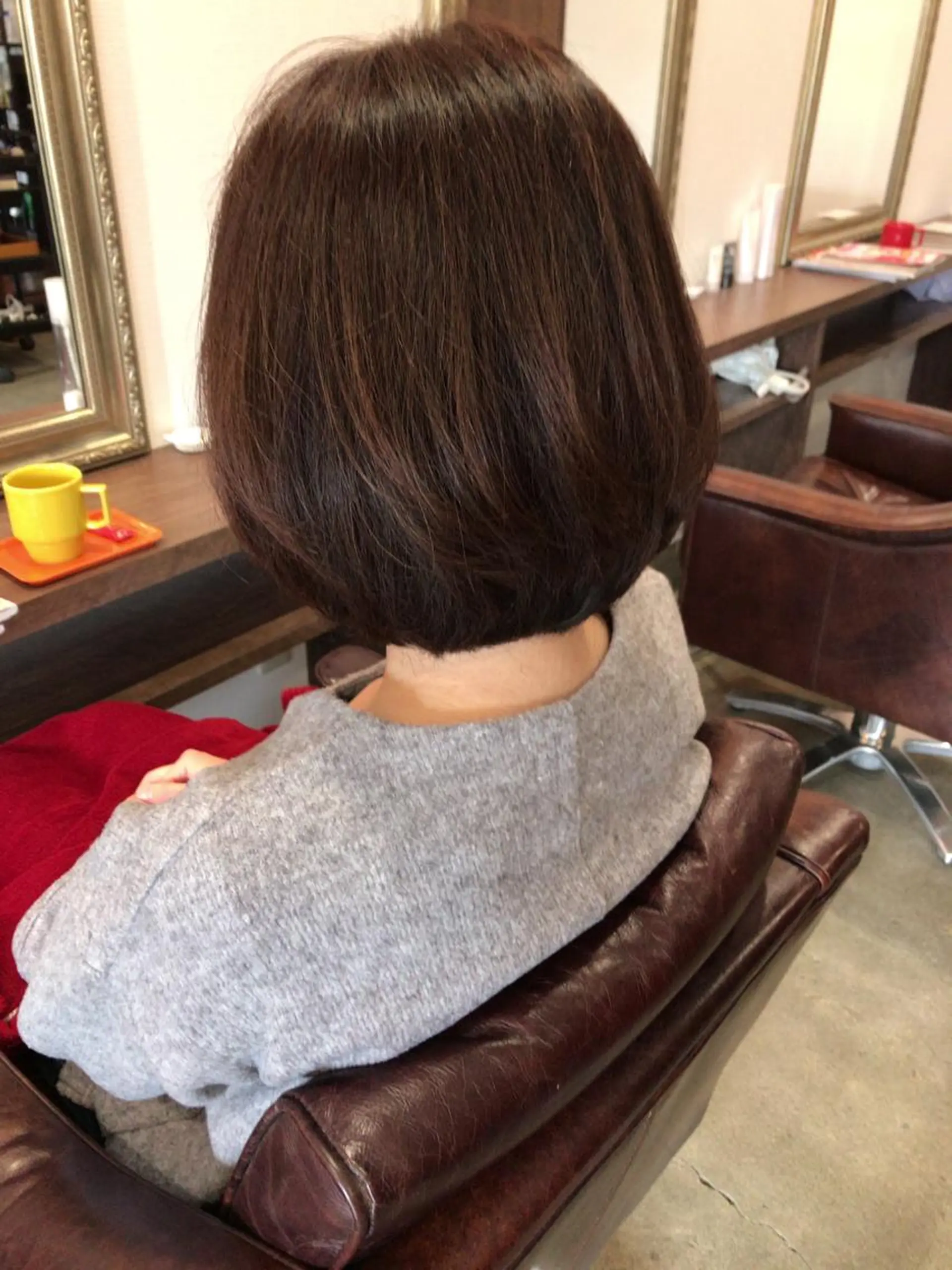 ショート カラー レイヤーカット匠 イソザキノリユキのヘアスタイル