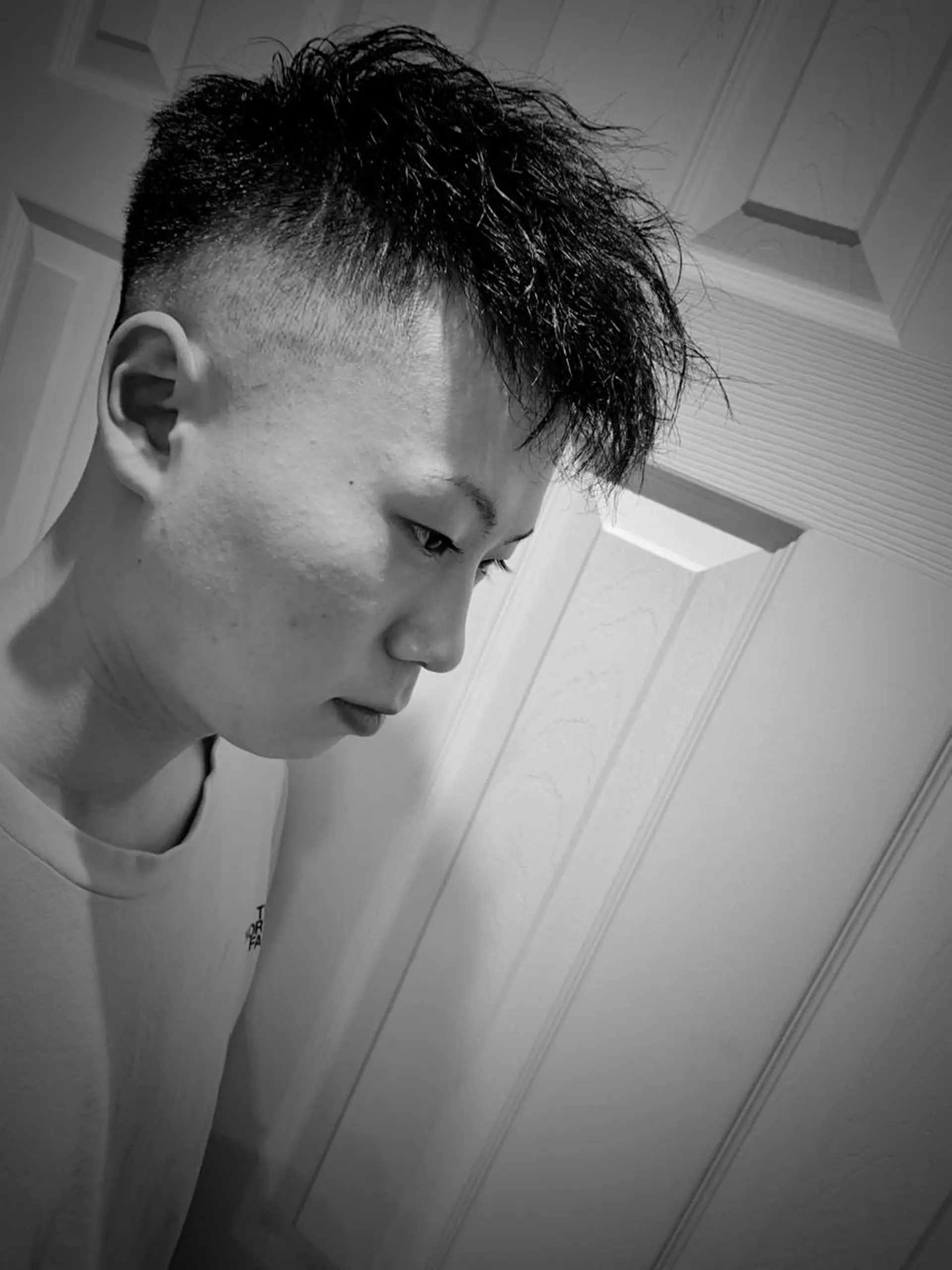 ショート メンズ フェードカット メンズパーマ メンズツイストパーマ ツイストパーマ Naya Takumaのヘアスタイル