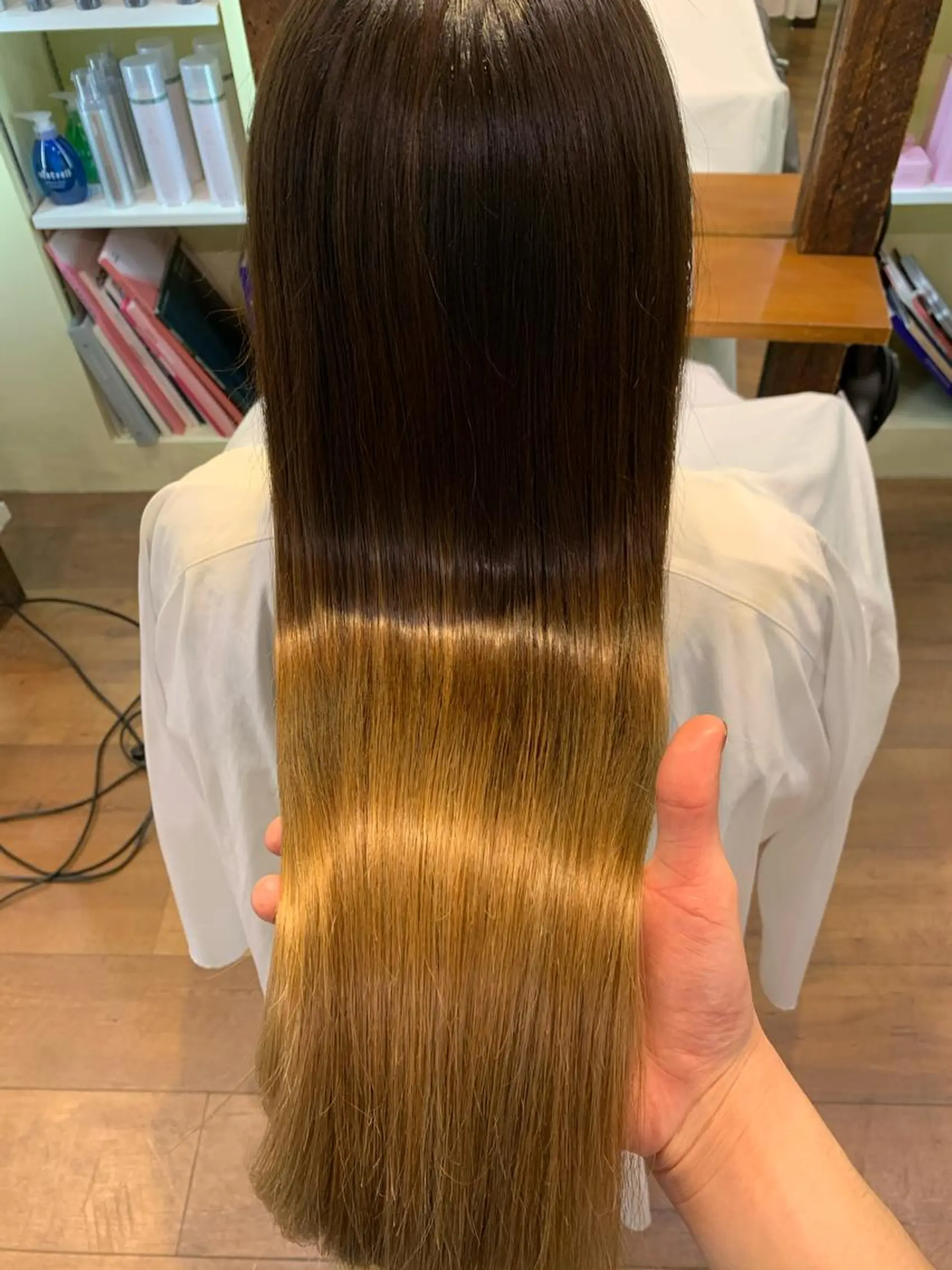 ロング 【店長】インナー指名 No.1戸塚優思のヘアスタイル