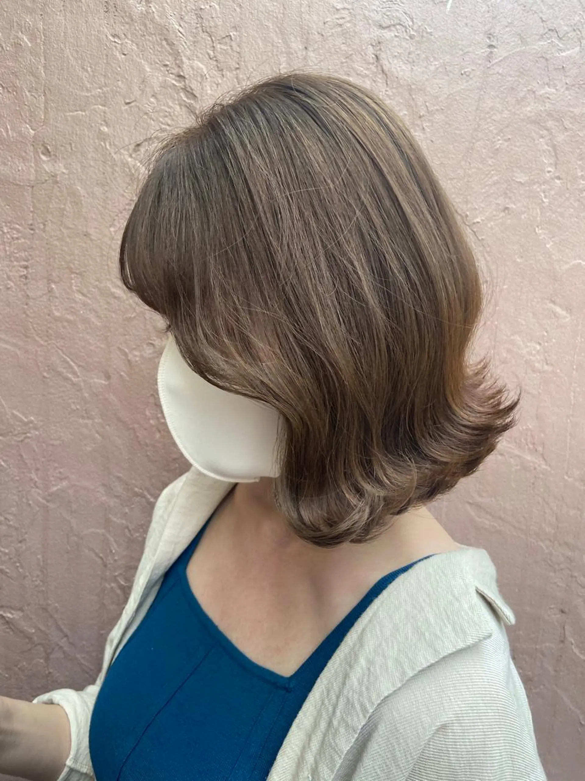 ショート カラー ヘアカラー トリートメント natsumi / N°ariaのヘアスタイル